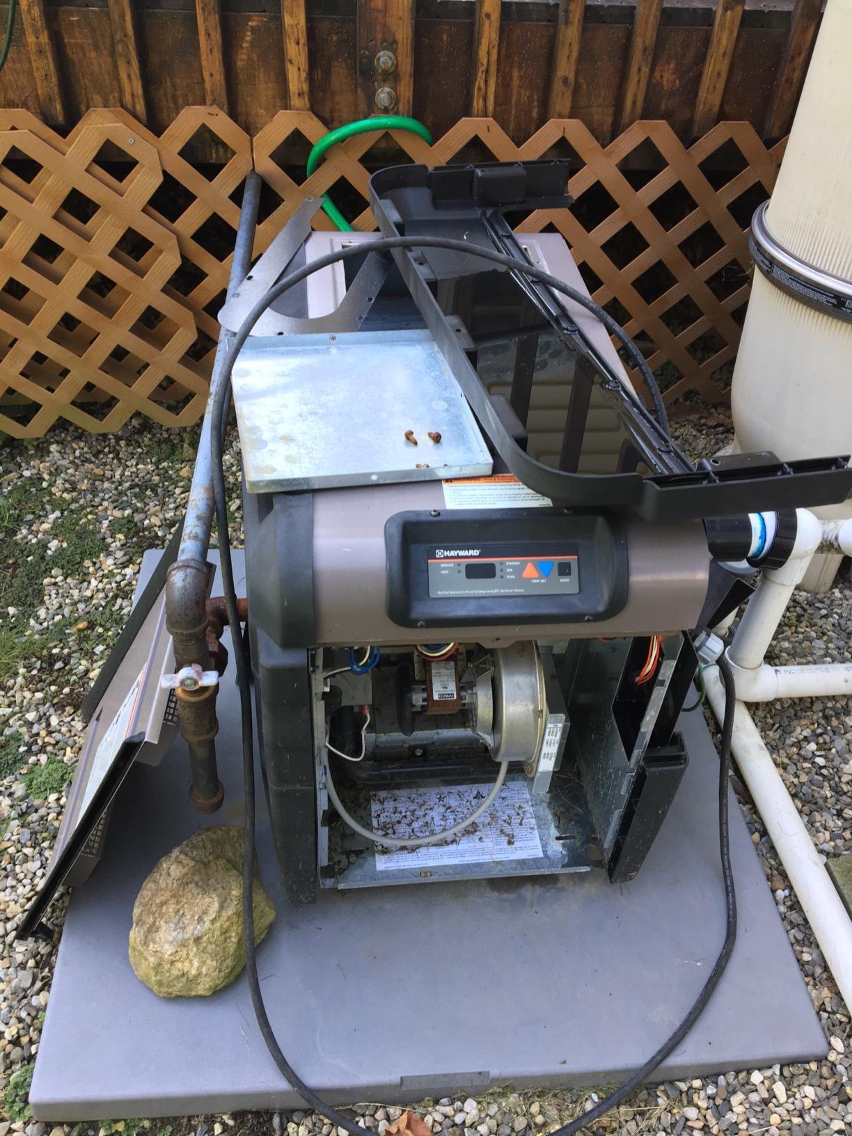 Hayward H150FDN Universal HSeries 150,000 BTU Pool and Spa Heater, Natural Gas