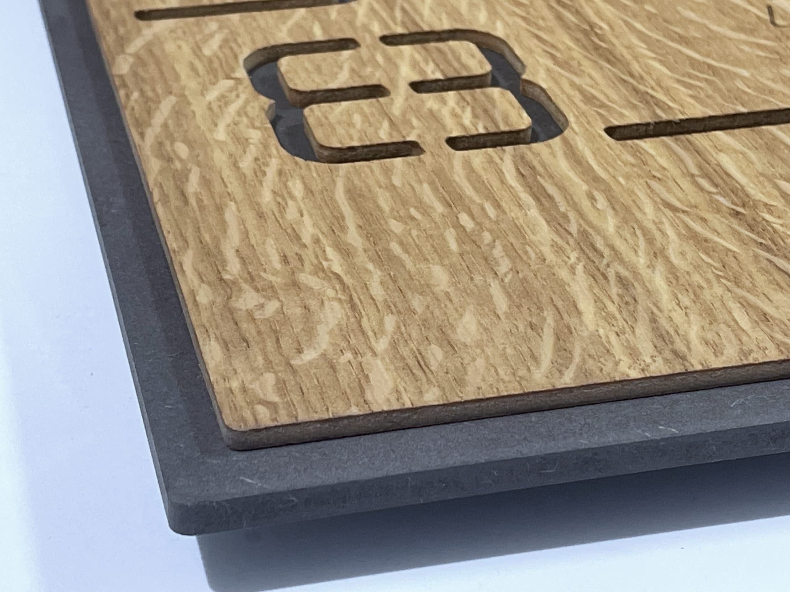 FLEXISTYLE Moderno Reloj de Pared Cuadrado Grande de Madera Eco de 50 cm de diámetro, Silencio, Aspecto de Madera, Roble, salón, Dormitorio, (Digits 40 cm)
