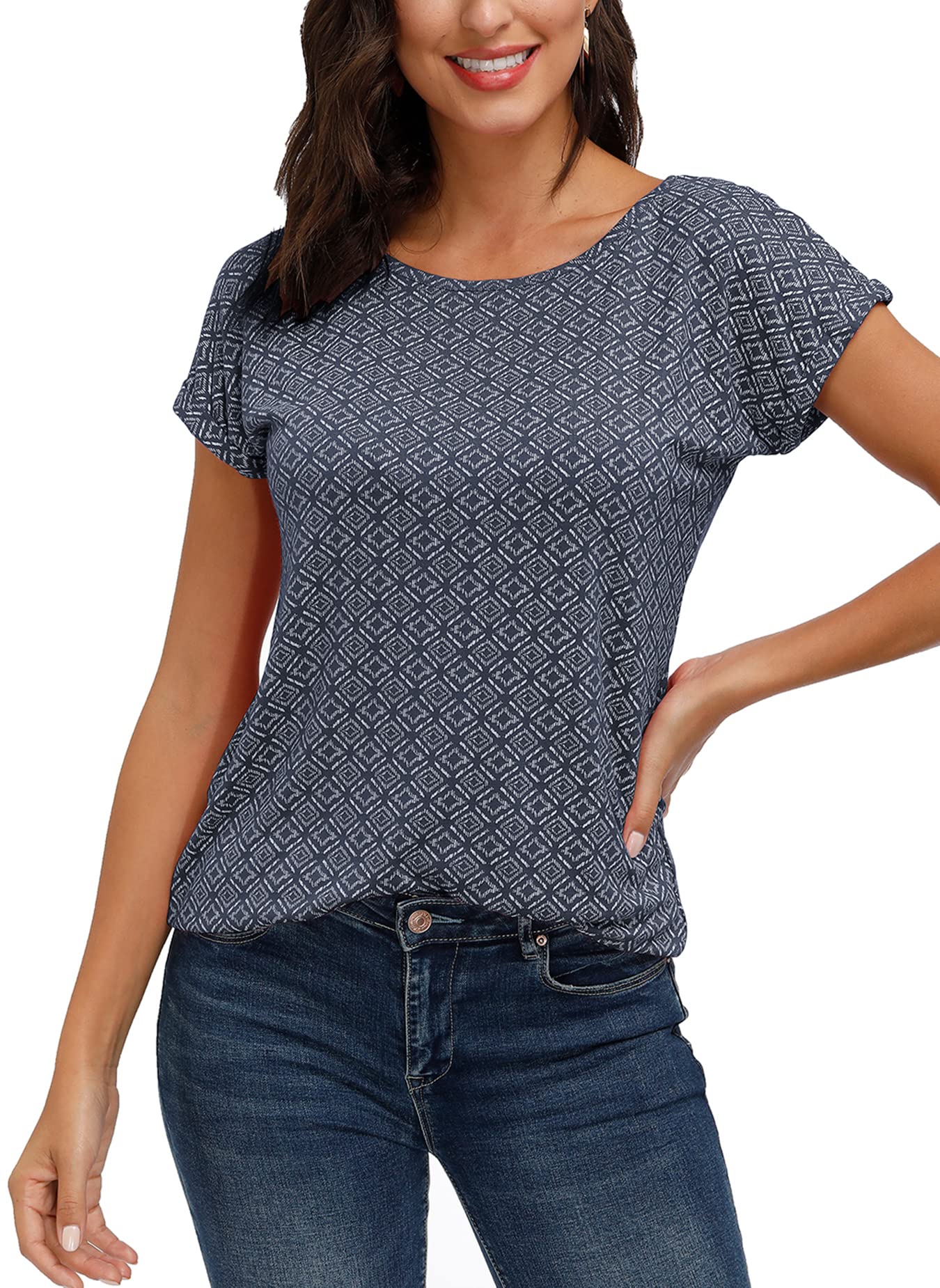 TrendiMax Damen T-Shirt Kurzarm Sommer Shirt mit Allover-Minimal Print Stretch Oberteile Bluse Tops Basic Tee