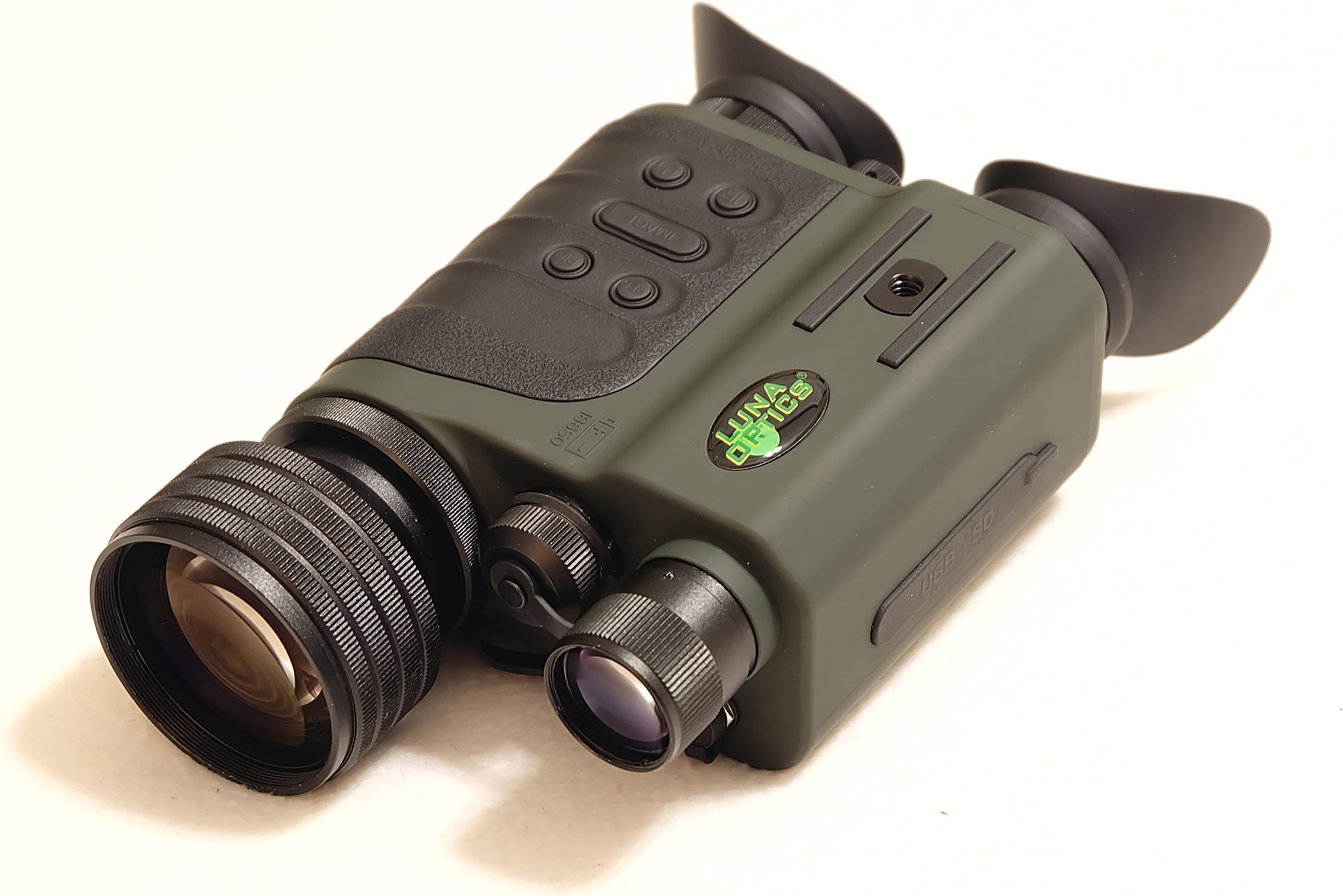 Luna Optics Digital HD Night Vision Binocular 6x-30x50 LN-DB60-HD