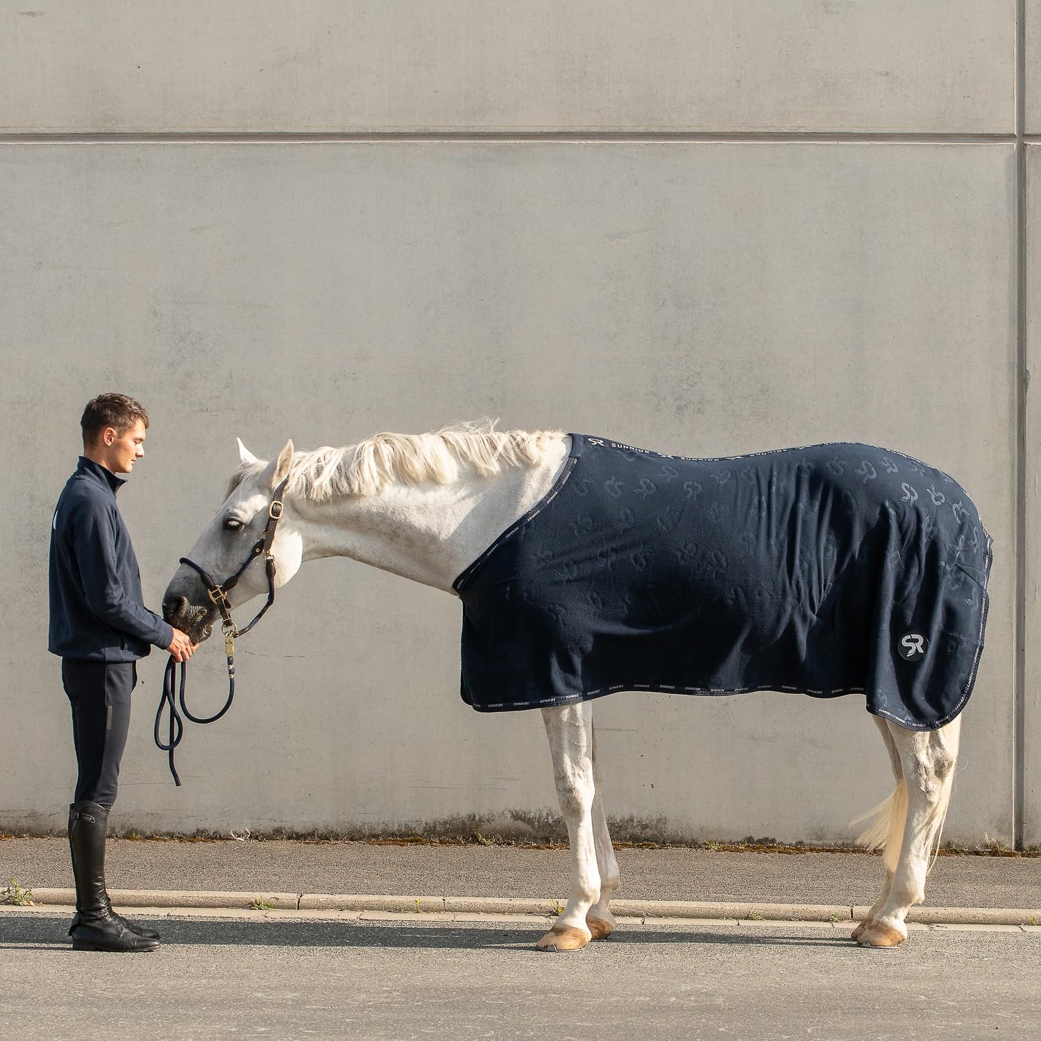SUNRIDE Manta refrigerante Wellington para Caballos Hecha de Suave Forro Polar Anti-Pilling - Secado rápido y Ligera (135 cm, Azul)