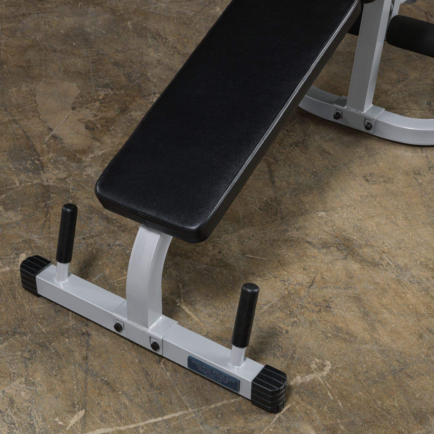 Body-Solid PLCE165 Powerline-Serie 2in1 Beintrainer Beinstrecker Beinbeuger sitzend/liegend