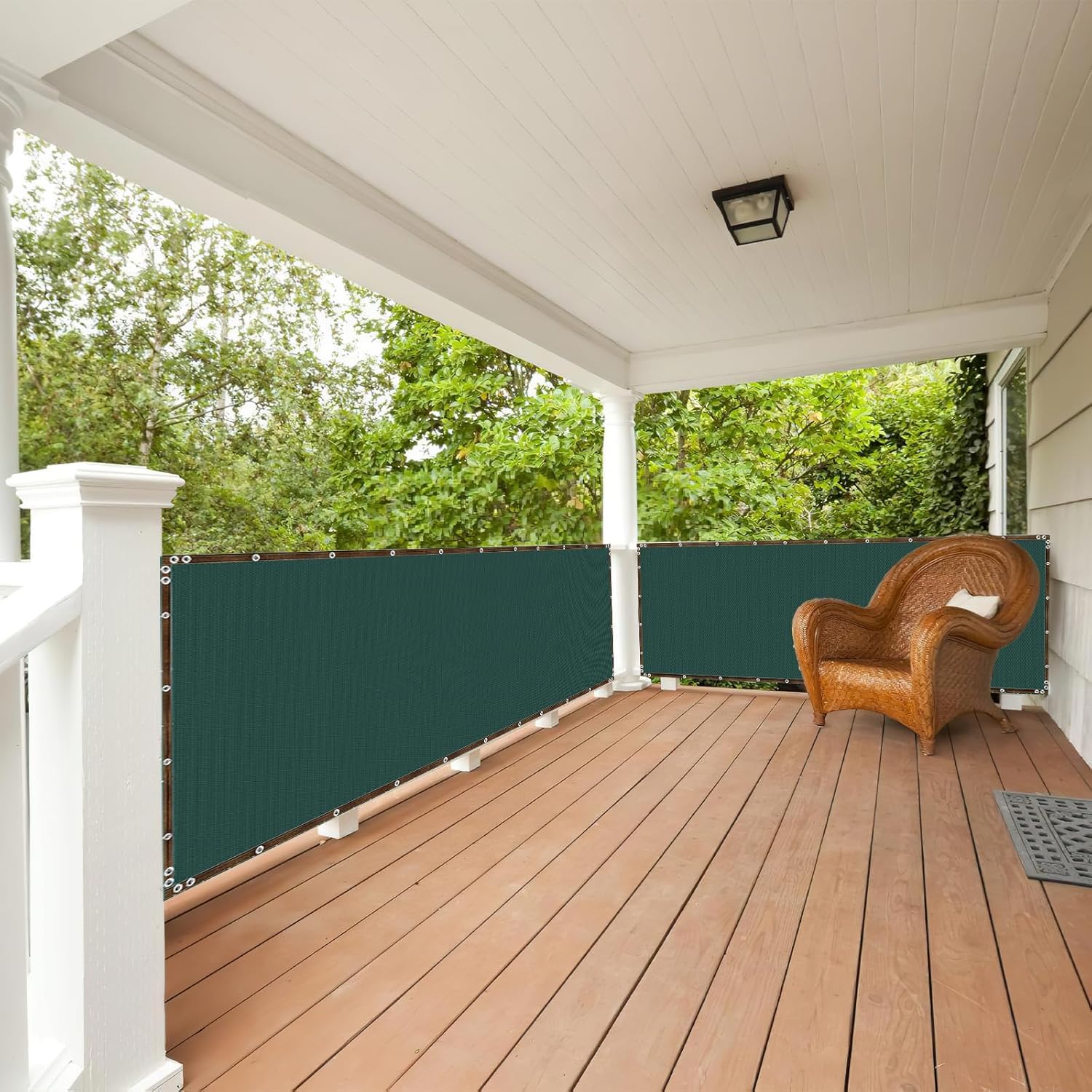 Malloom Grün Sichtschutz Zaunblende, 1,8m x 15m Zaunblende150 g/m² Schattiernetz Tennisblende, Windschutz UV-resistent Reißfest, mit Löcher und Kabelbinder für Garten, Balkon, Terrasse, Veranda