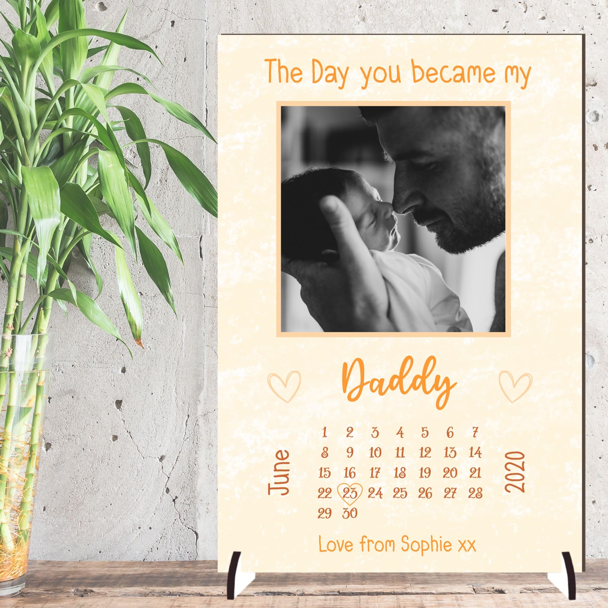Personalised Family Plaque for Dads with Own Photo - The Day You Became My Daddy Design with Calendar & Hearts for Fatherβs Day & Birthdays (Yellow, MDF Wood - A5-21cm x 15cm)