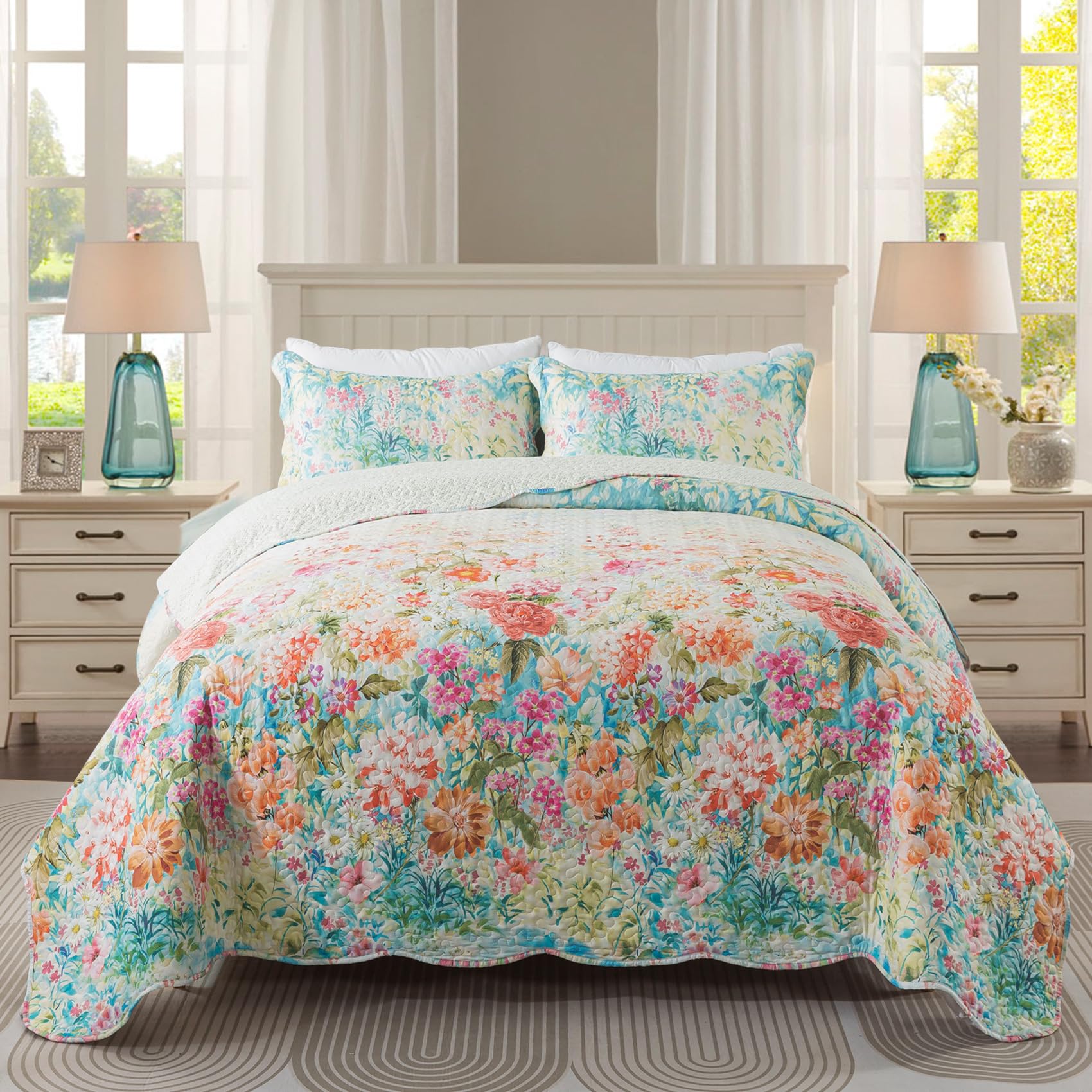 Travan Floral Quilt Queen Quilt Set, Fade Resistant Microfiber Queen Quilt Bedding Set with 1 Quilt Set and 2 Shams Champagne Coverlet Set for All Season, Dream Garden-Champagne, King — image 1