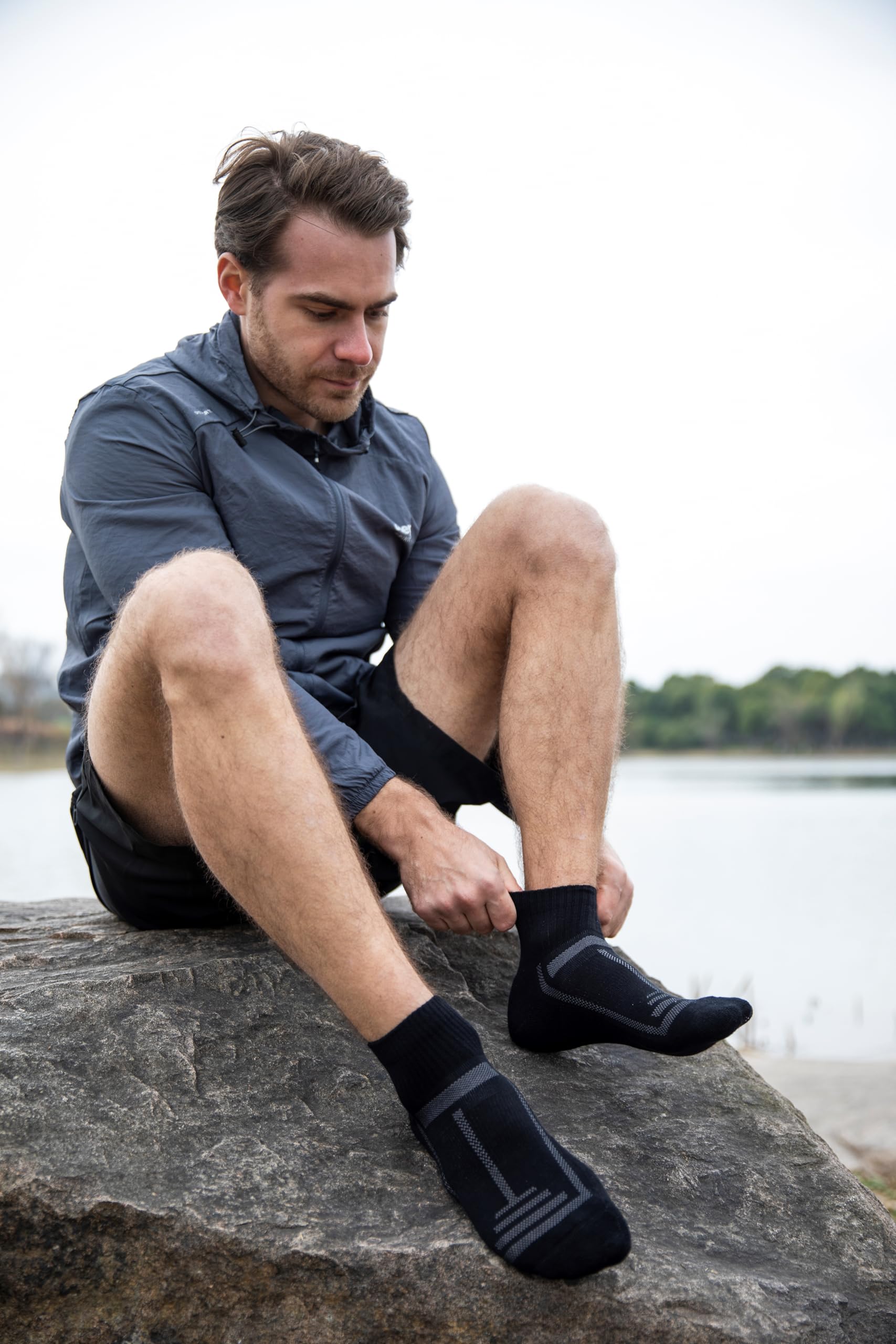 PANDA FOOD 3 pares de calcetines acolchados de bambú de alta calidad, para caminar, correr, ciclismo, senderismo largas distancias, sin costuras, antiampollas para hombres y mujeres