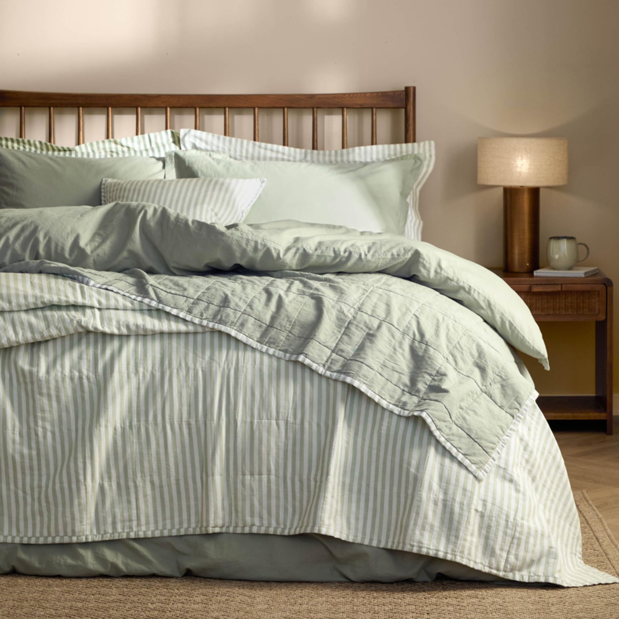 Yard Hebden Stripe Quilted Bedspread – Reversible Textured Soft Cotton Coverlet (Eucalyptus/Bay Green – 150x200cm)
