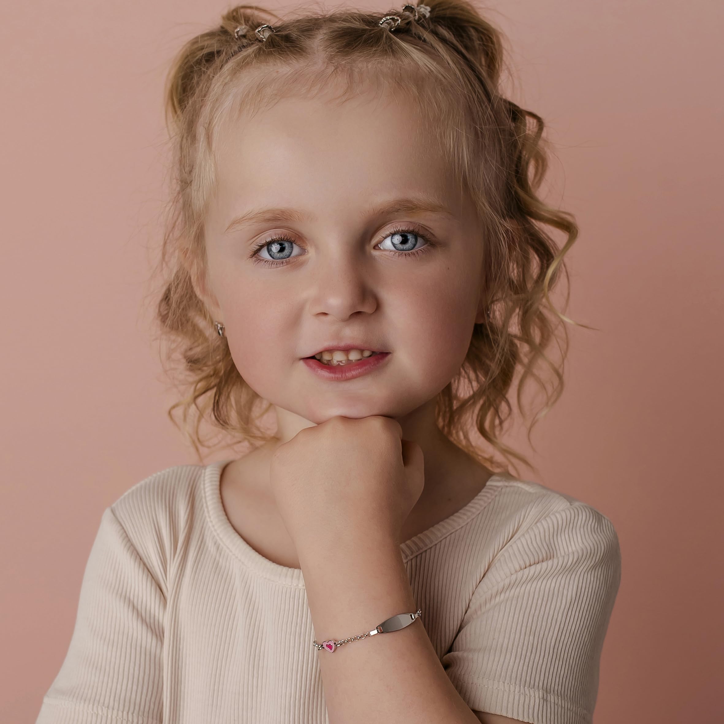 Sakrami Pulsera de Plata de Ley 925 + Placa Personalizable con Nombre + Corazón Esmaltado Rosa + Idea de Regalo para Niña + Pulsera Dulce para Nacimiento, Bautizo, Comunión, Cumpleaños