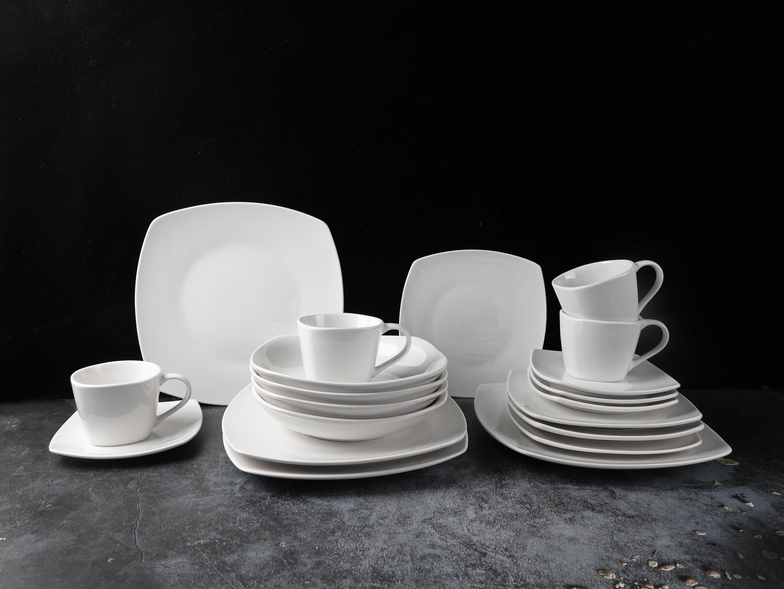 ECHTWERK 20-teiliges Kombiservice "Classic" Modern-Design, Elegantes weißes Geschirrset aus Porzellan mit 4 x Speiseteller, 4 x Beilagenteller, 4 x Suppenteller, 4 x Teetassen, 4 x Untertassen