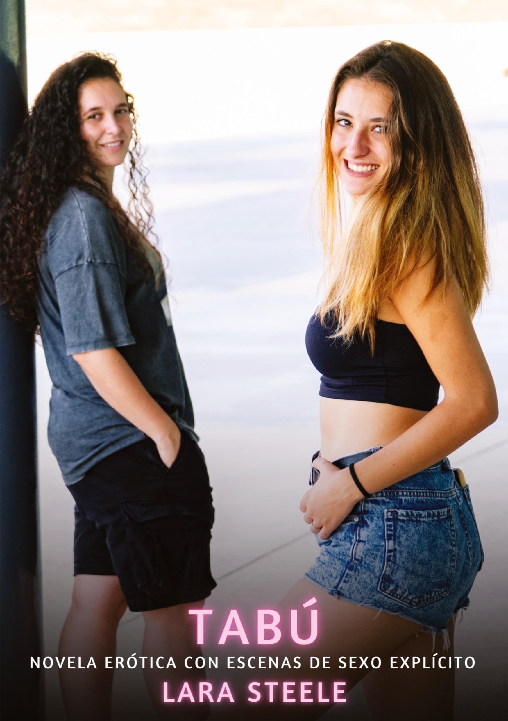 Tabú: Novela Erótica con Escenas de Sexo Explícito para Adultos