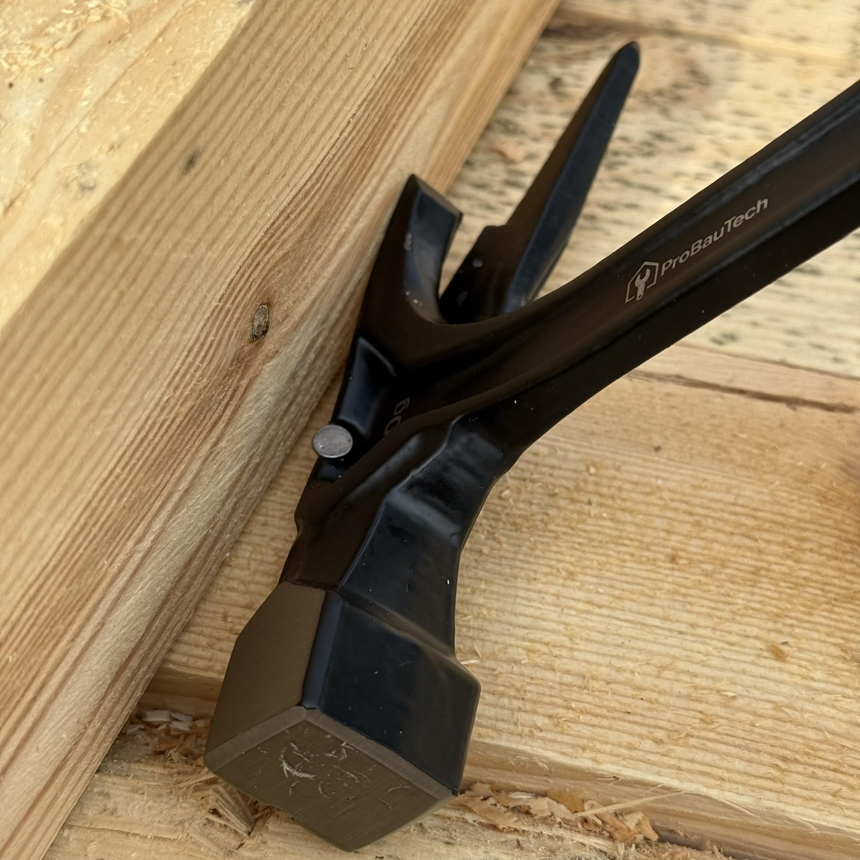 ProHit600RB Latthammer 600 g mit rauer Bahn, vollgeschmiedeter Zimmermannshammer mit magnetischem Nagelhalter und ergonomischem Griff