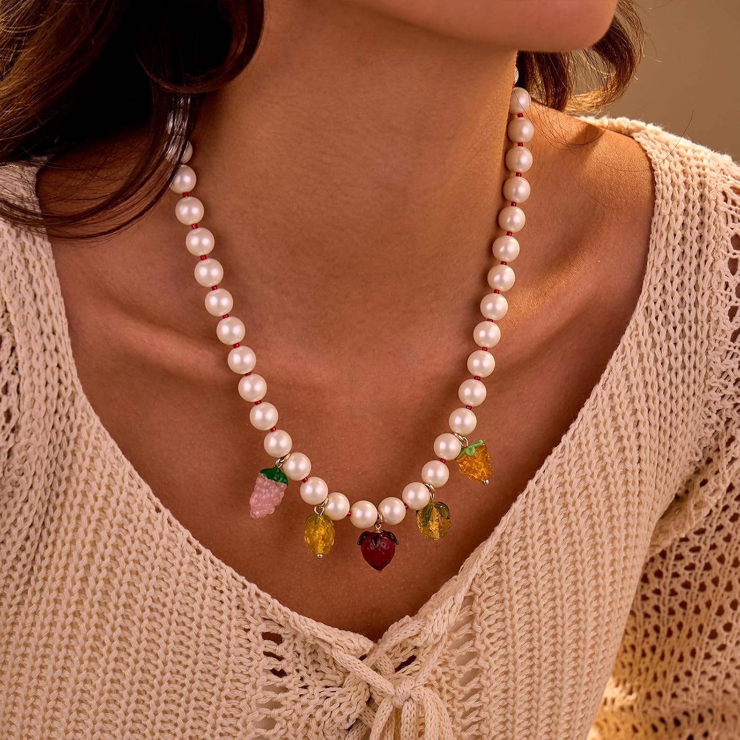 Y2K Pearl Choker Necklace for Women 10MM Round Faux Pearl Strand Strawberry Pendant Necklace for Prom Birthday Bridal Jewelry