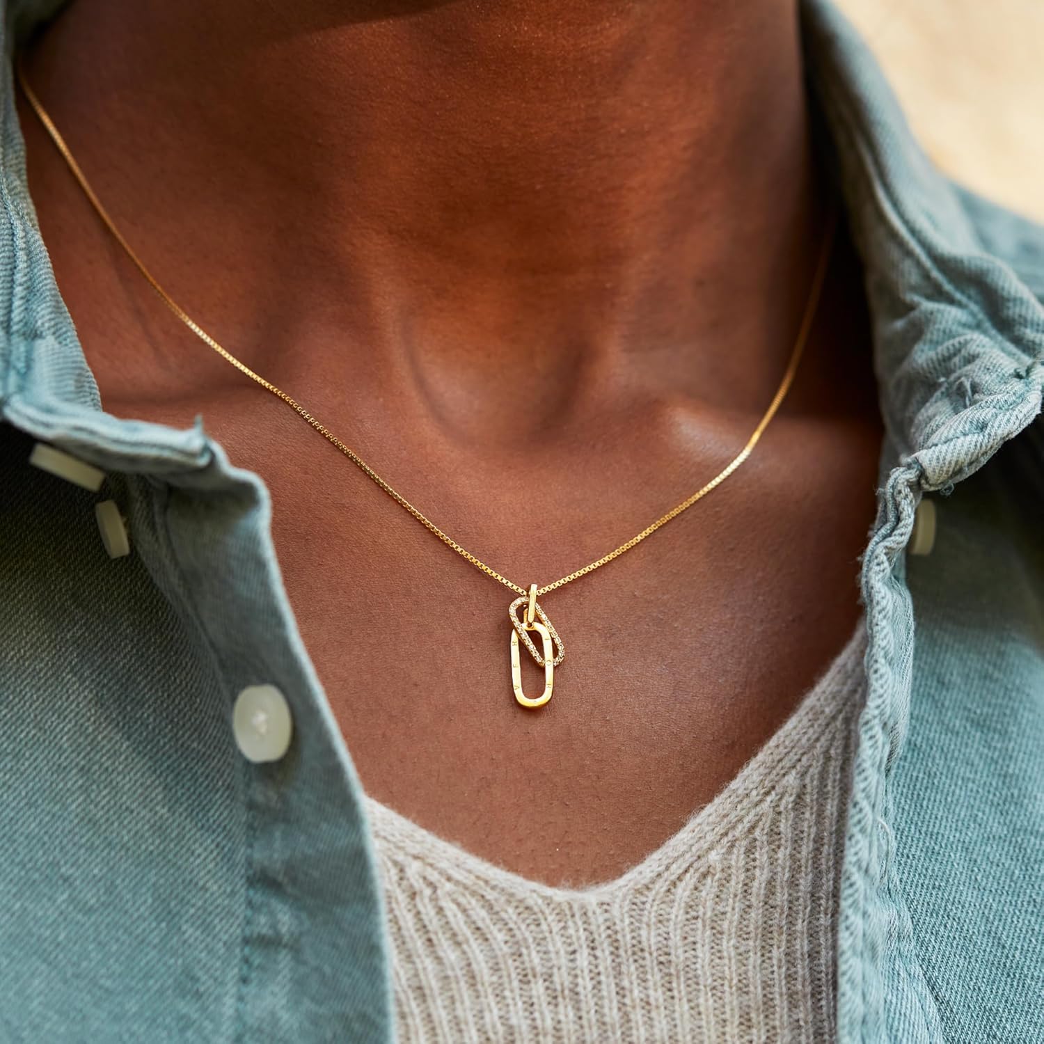 STORYJEWELLERY Sister Christmas Gifts, Sister Necklace, Sisters Gifts from Sisters, Gold Plated Link Necklace, Sisterhood Jewelry, Xmas Presents - Image 2