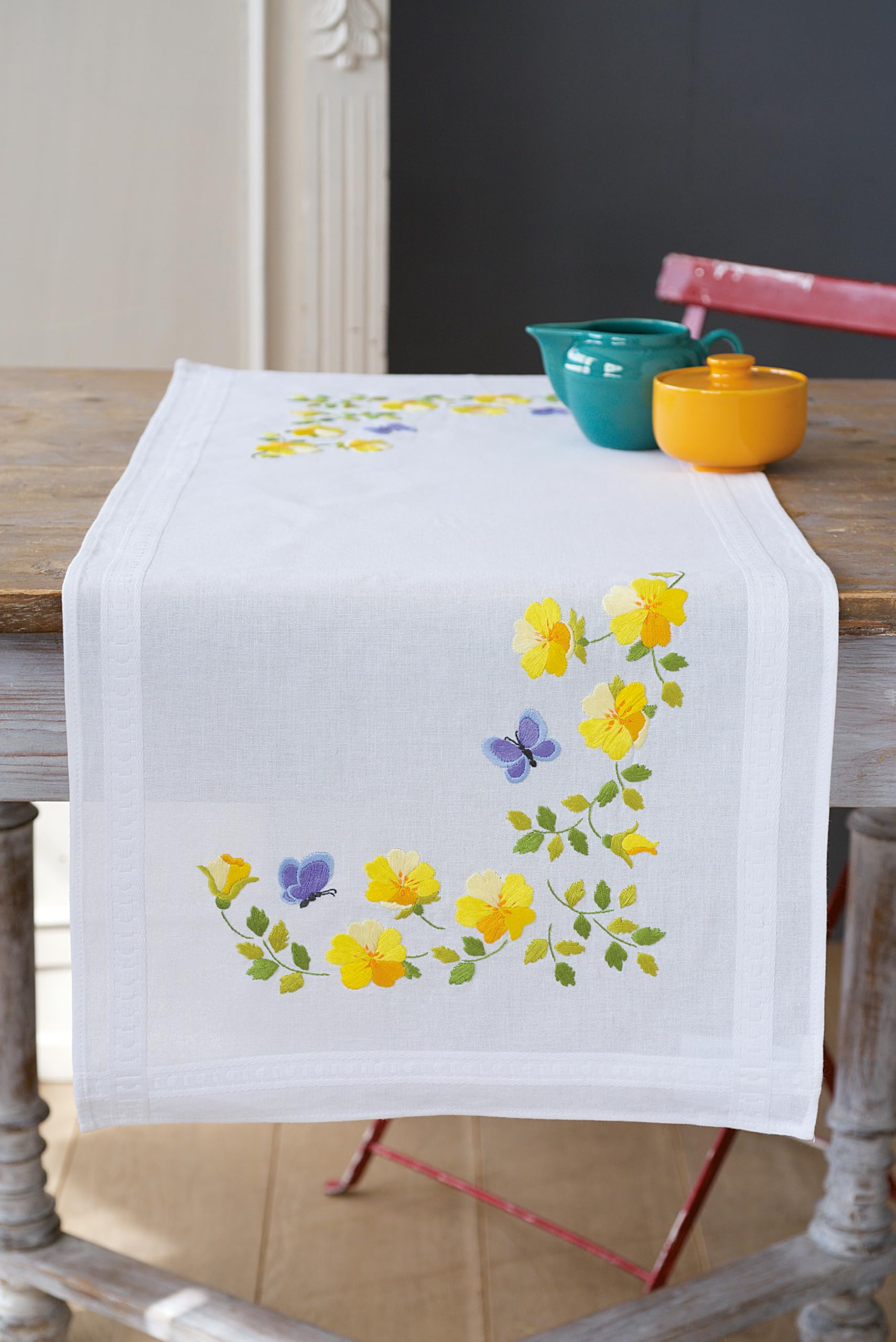 Vervaco Kit Broderie Pré-Imprimé Chemin De Table FLEURS PRINTEMPS Complet Set DIY Adulte Decoration Manuelle Loisir Créatif Cadeau Femme ca. 40 x 100 cm Embroidery Patron
