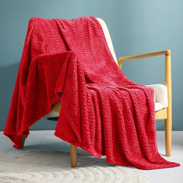 Exclusivo Mezcla Large Flannel Fleece Throw Blanket, 127x178 CM Sofa Throws, Soft Jacquard Weave Wave Pattern Throws for Sofa, Red Blanket