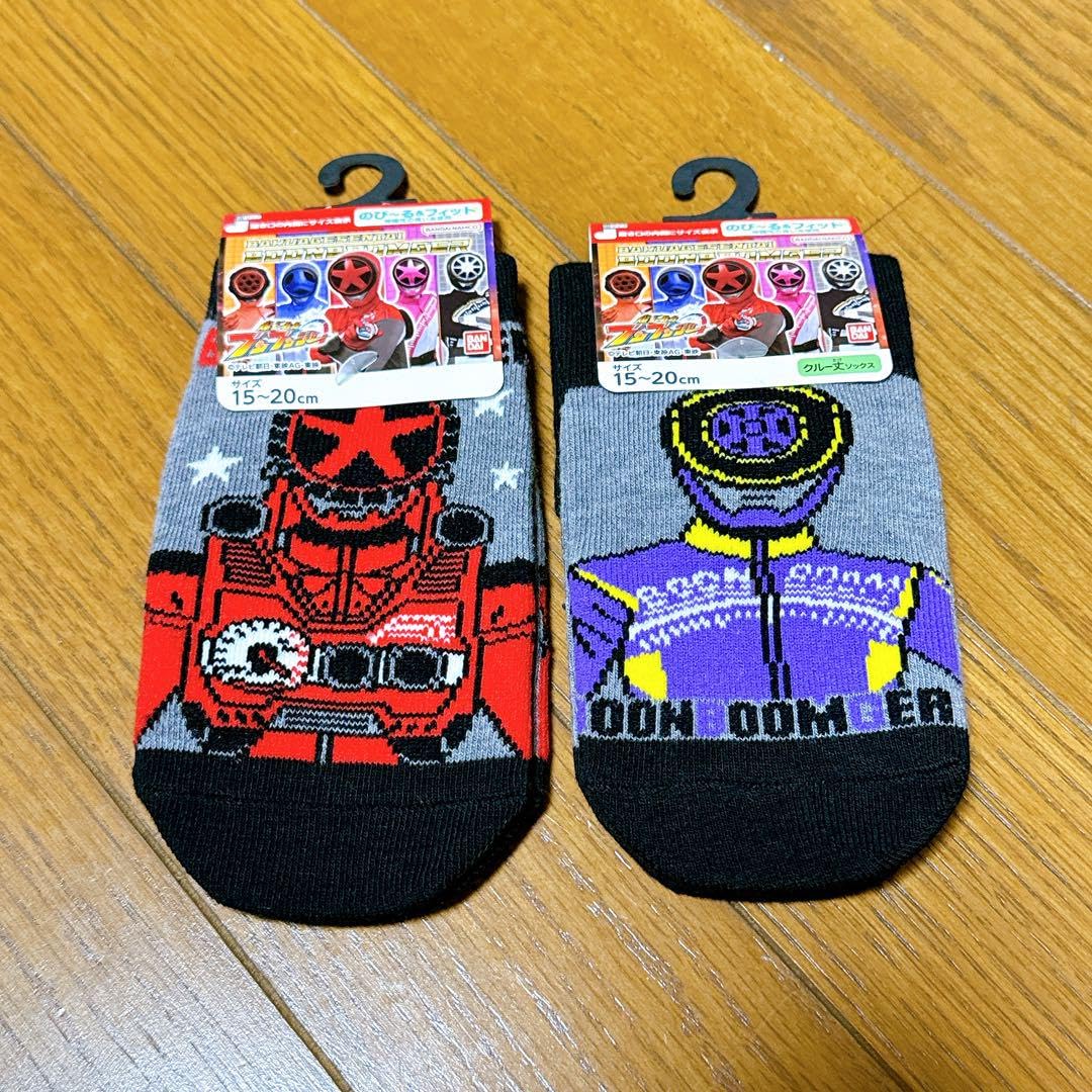 Amazon.co.jp: ブンブンジャー 靴下2足セット 1520cm ブンレッドブン