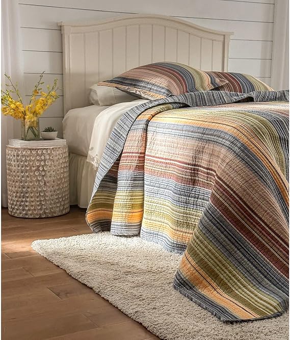 BrylaneHome Maya Bedspread - Twin, Stripe