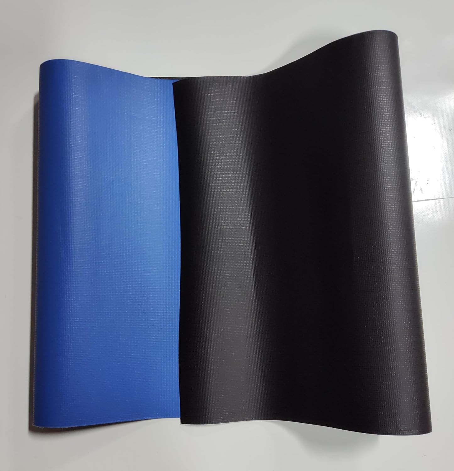 USA Pond Products' - 6x10 Black/Blue Pond Liner-6'W x 10'L (1.83m x 3.05m) in 16-mil Black/Blue RPP (0.41mm) -Fish/Plant Friendly for Koi Ponds, Streams & Water Gardens