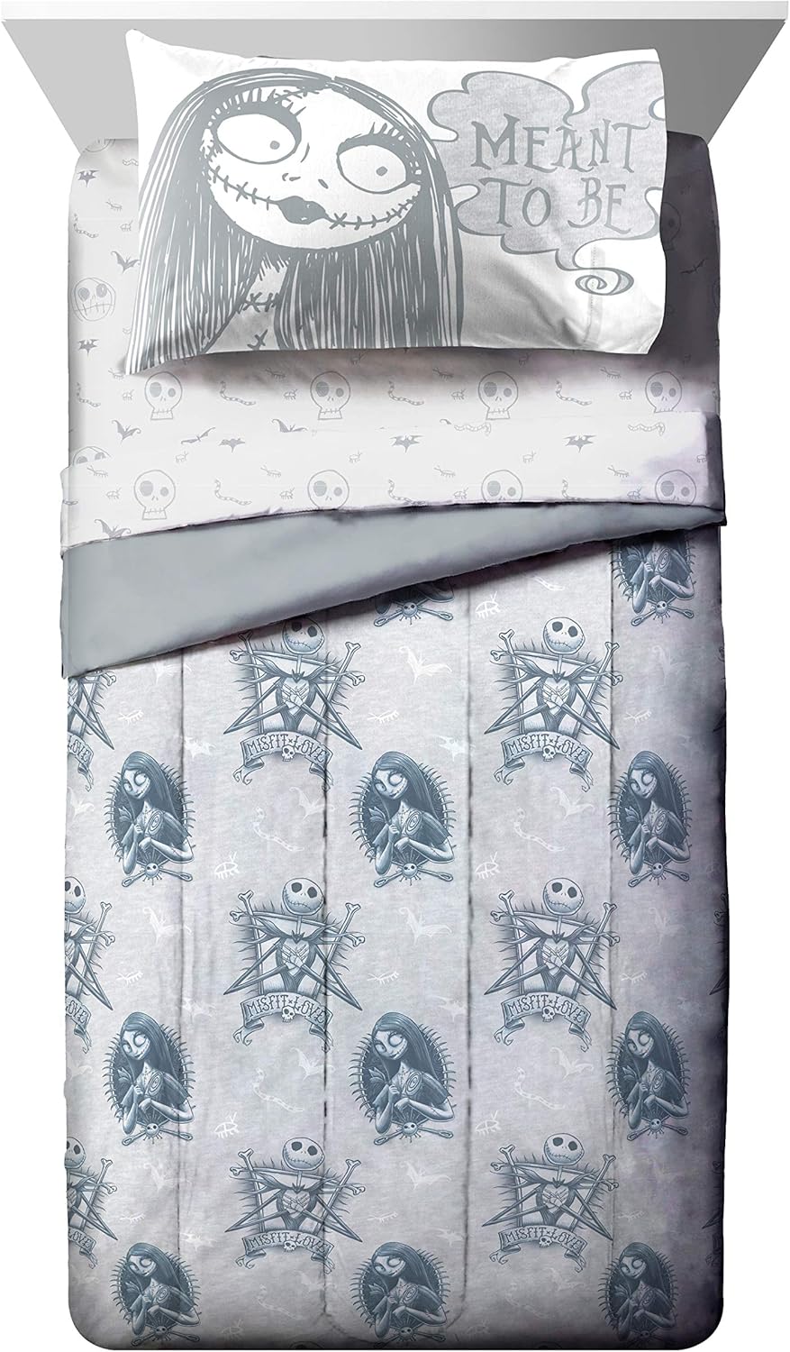 Jay Franco Set di lenzuola per bambini, con angoli, lenzuola e federa, ultra morbida, con federa, per decorare la stanza, bianco, motivo Nightmare Before Christmas, 4 pezzi, per letto queen size