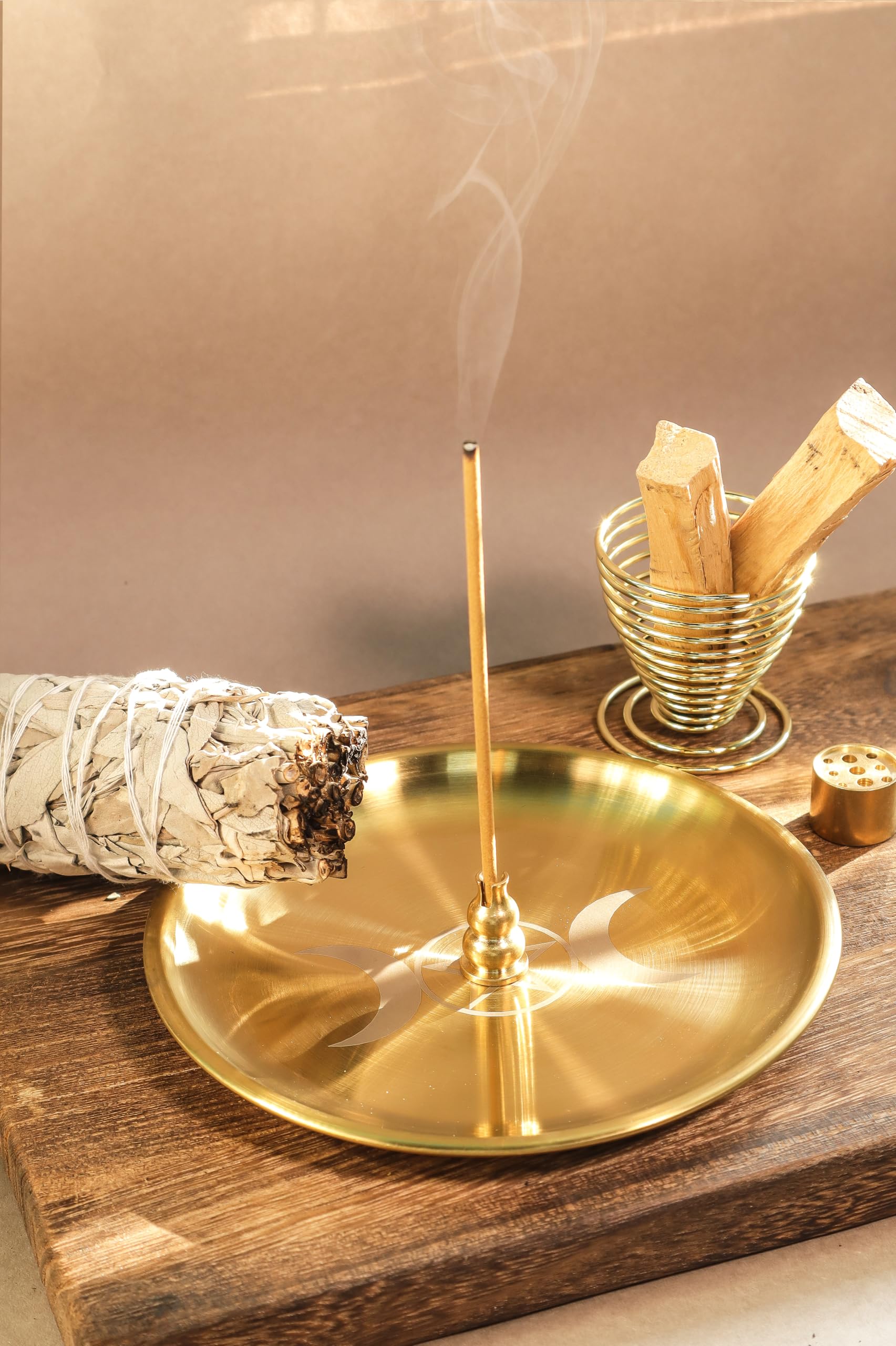 BEYLAB 5 in 1 Brass Triple Goddess Incense Holder with Case, 14cm