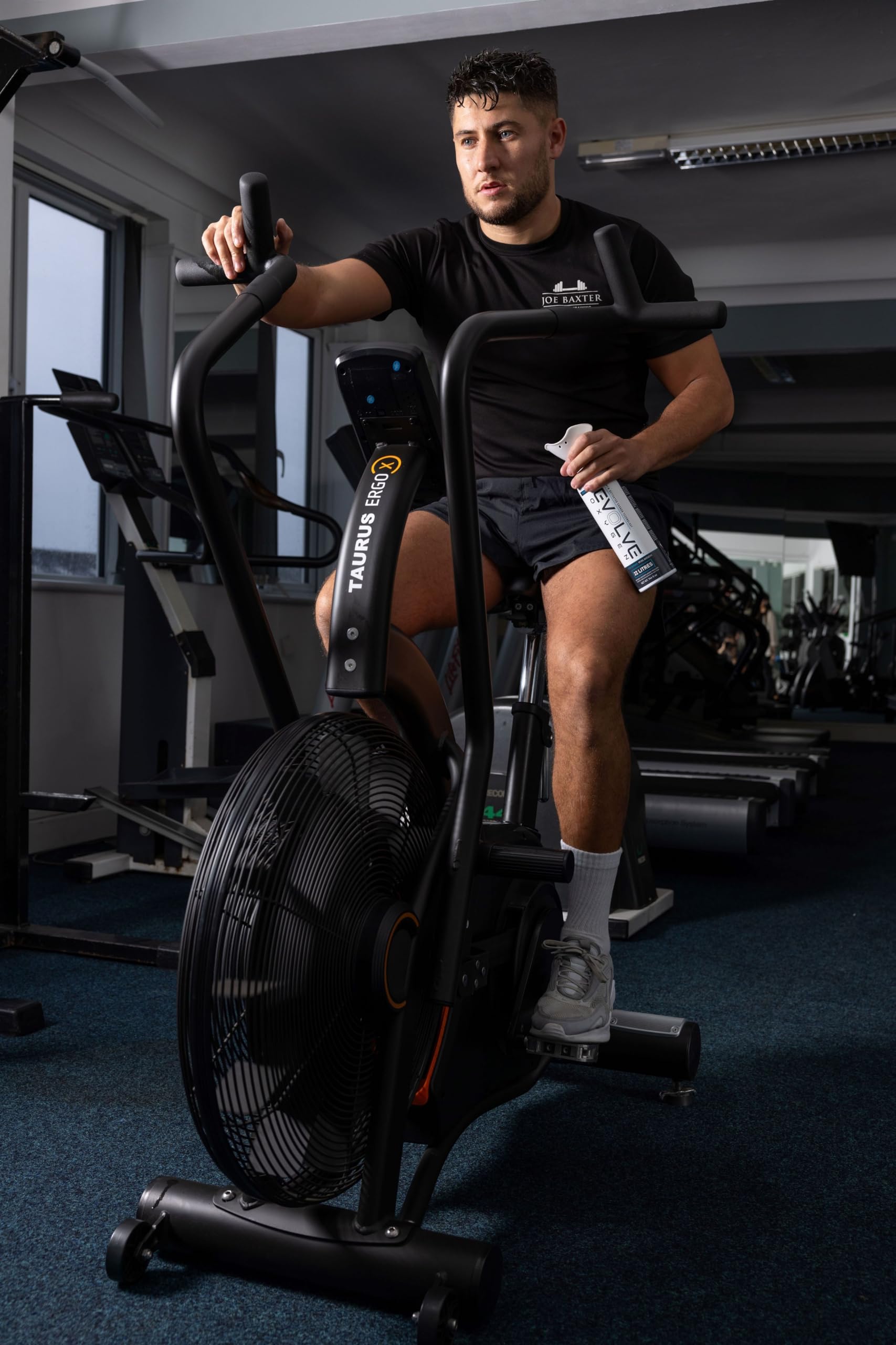 EVOLVE 22-Liter Pure Oxygen Canister With Breathing Cup | Portable Oxygen Can | Ideal For Home Use And Outdoor Activities | Designed By Firefighters | Made In The USA | Pack