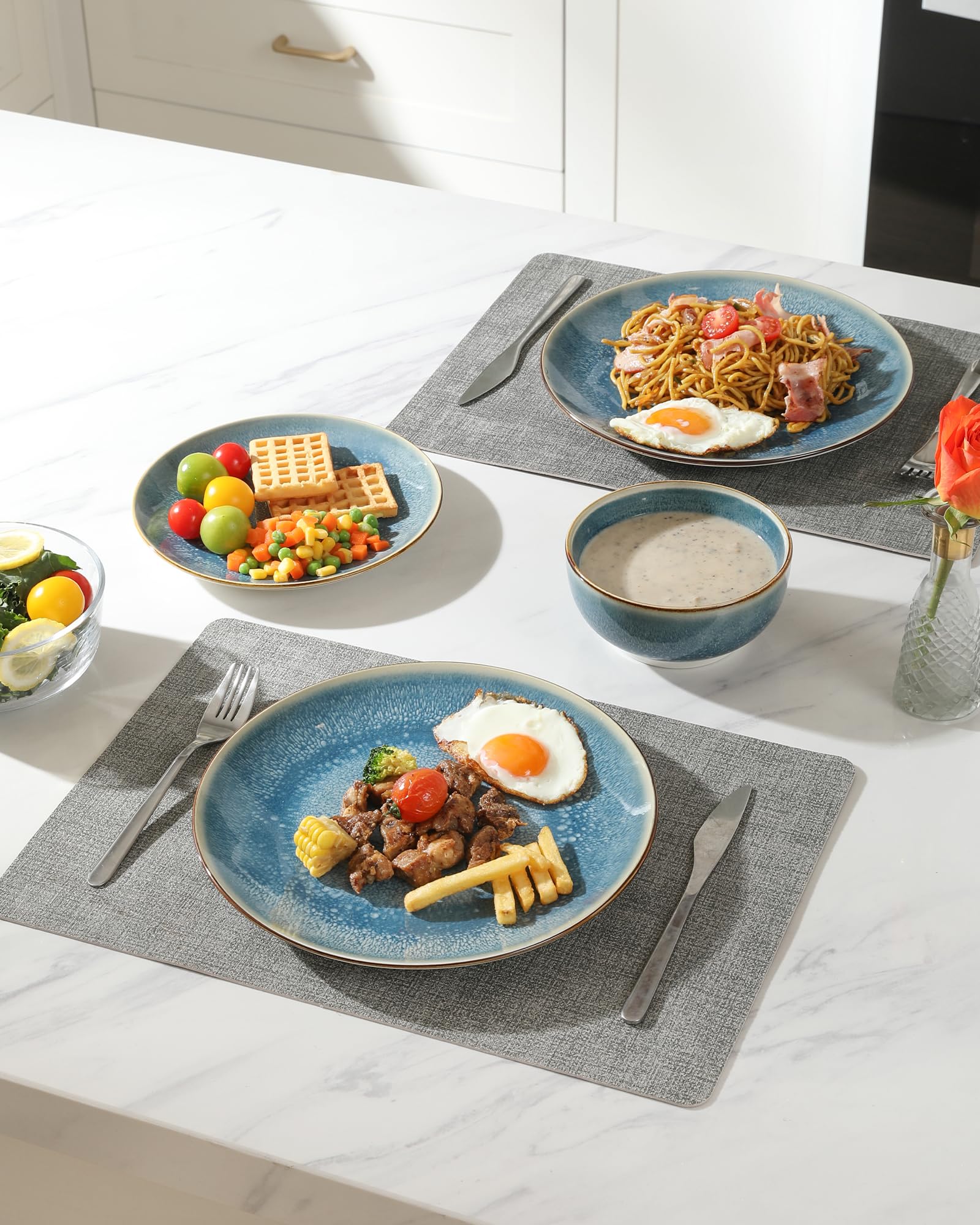 Sweejar Home Juego de vajilla para 4, 12 platos y cuencos de porcelana para cocina, regalo para el hogar, juego de platos resistentes a las astillas y a los arañazos, juego de platos hechos a mano