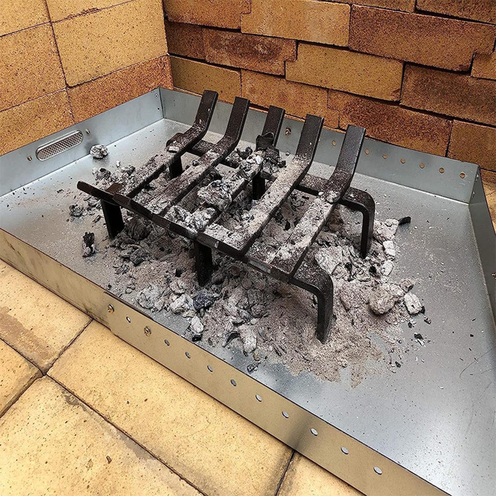 Bandeja para chimenea, soporte de acero para recoger cenizas con paquete de tornillos, herramienta de recolección ajustable resistente al óxido, accesorios de chimenea para una fácil limpieza