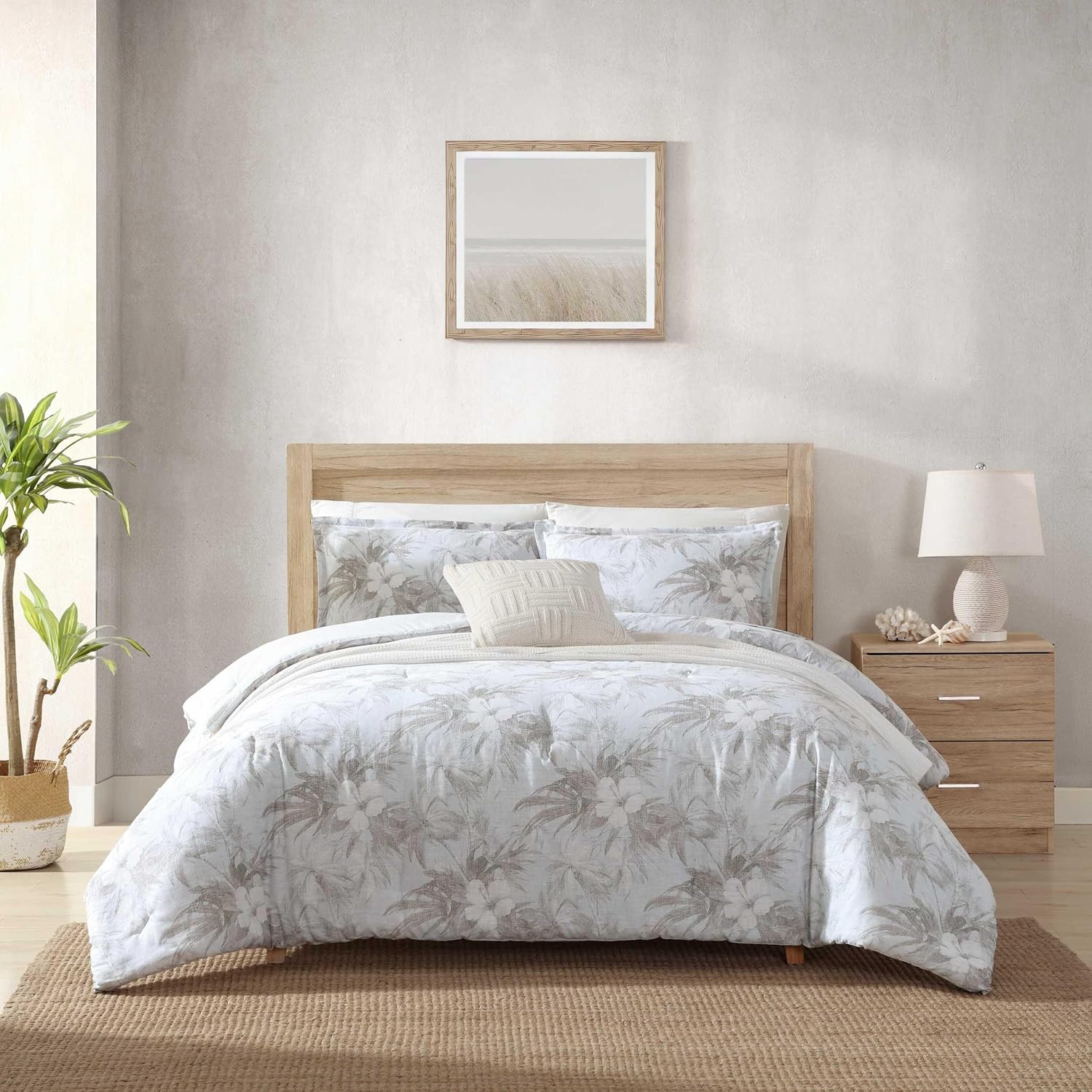 Tommy Bahama - Full/Queen Comforter Set, Super Soft Cotton Bedding with Matching Sham(s), Super Soft, Oeko-Tex Certified (Beachway Blooms Grey, Full/Queen) Full/Queen Beachway Blooms Grey