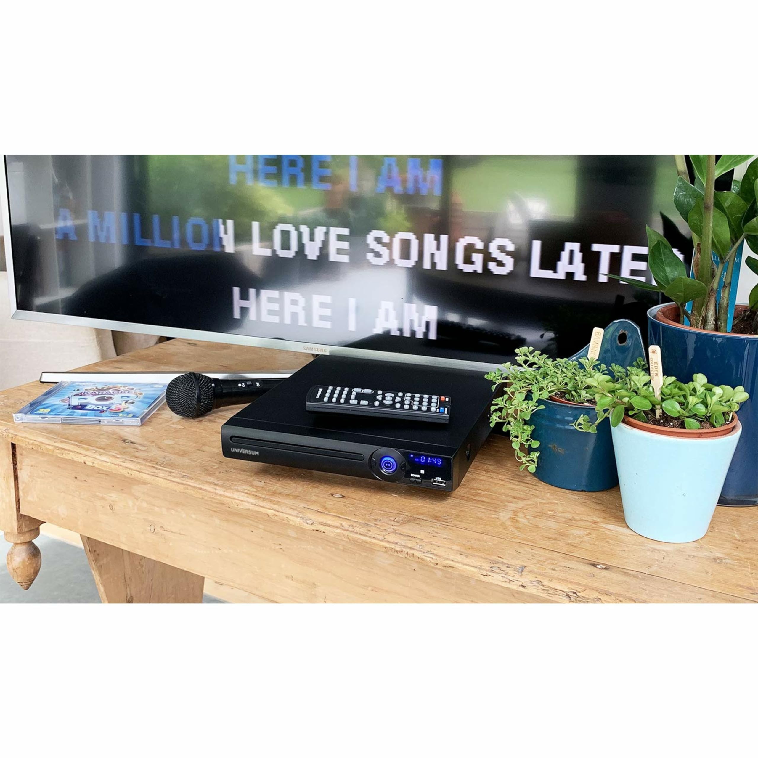 UNIVERSUM DVD 300 | Multiregion Multimedia DVD-Player mit USB, HDMI und Karaoke-Funktion | Unterstützt zahlreiche Formate | Bequeme Bedienung per Fernbedienung | Ideal für Ihr Heimkino