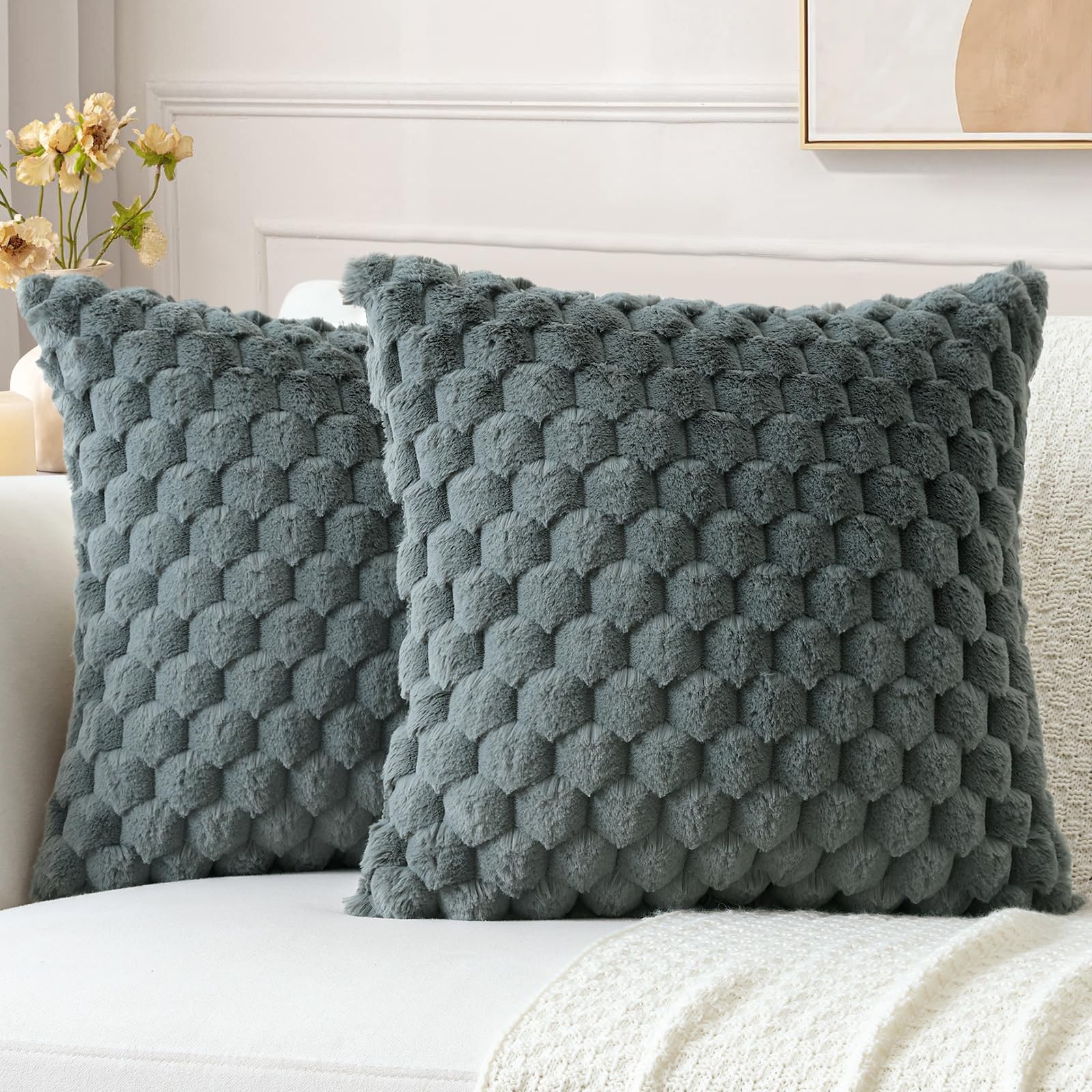 Sungeek Set of 2 Dark Grey Fluffy Faux Fur Cushion Covers 45x45 cm, Soft Cozy Plush Velvet Decorative Throw Pillow Covers 18x18 Inch Square Pillowcases for Sofa Couch Bed Living Room — image 1