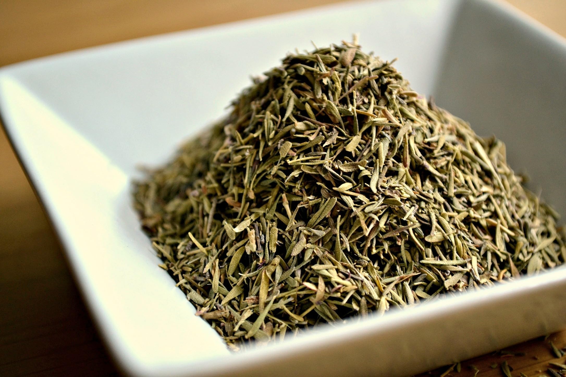 A D Food & Herbs Thyme Leaves Dried Herb Seasoning (100 Gms) - Image 3 thumbnail