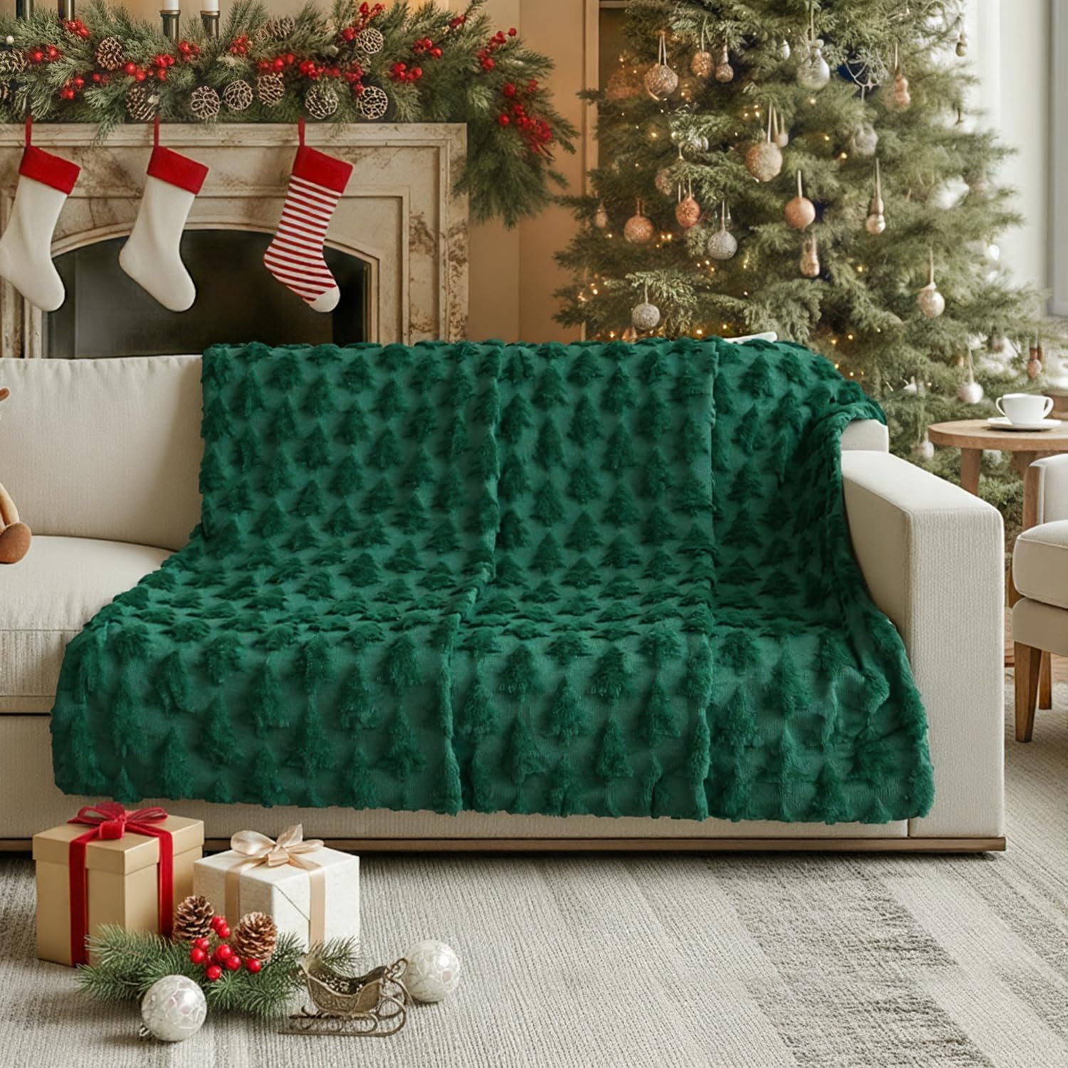 Horaldaily Christmas Blanket Throw, Green Christmas Tree Soft Fuzzy Plush Faux Fur Cozy Blankets for Couch Sofa Bed Lounging, Ideal Gifts for Kids Adults Wife Self, 50x60 Green Throw(50x60'')