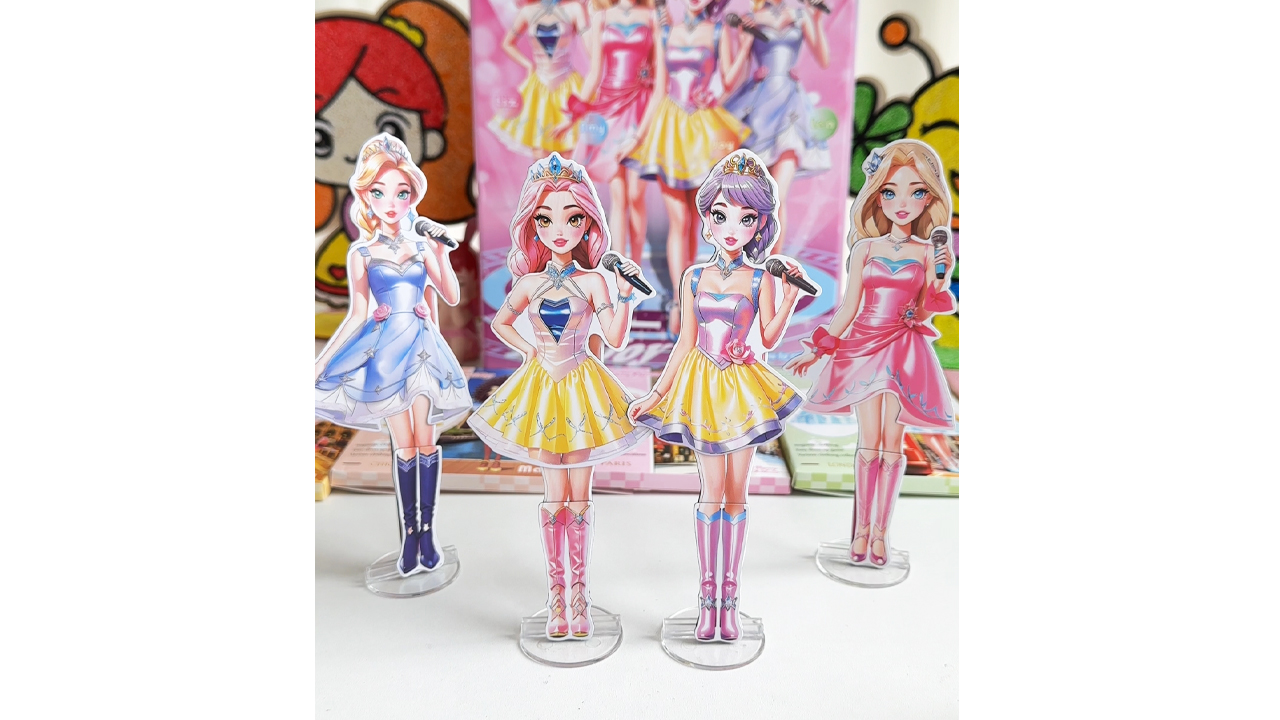 Amazon.com: Magnetic Dress Up Paper Doll Playset,Pretend Play Game