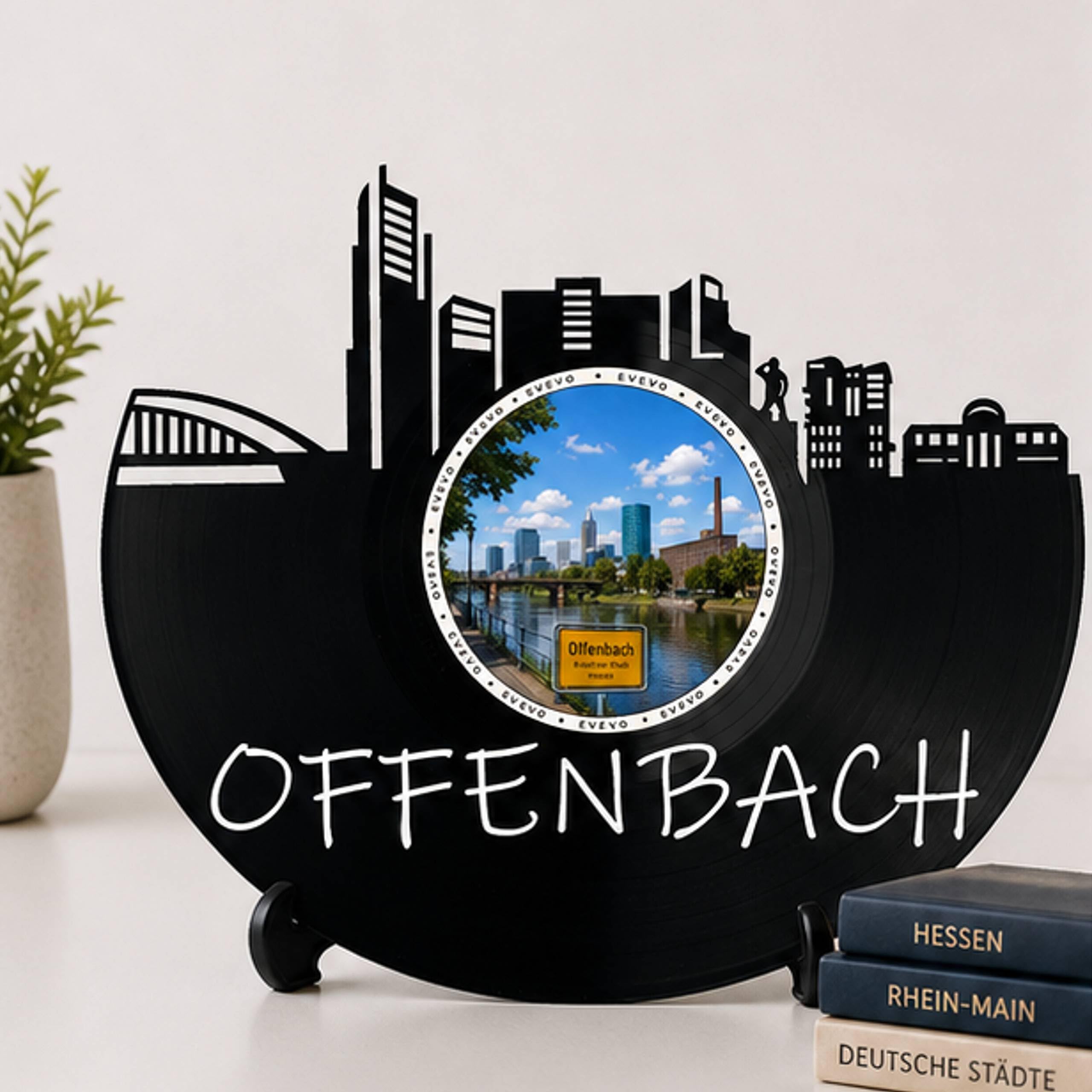 EVEVO Dekoracja ścienna z płyty gramofonowej Offenbach – winylowa sztuka ścienna Main Skyline prezent dla fanów Offenbacha, zamek w Isenburgu Hesja-miłośnicy D0042