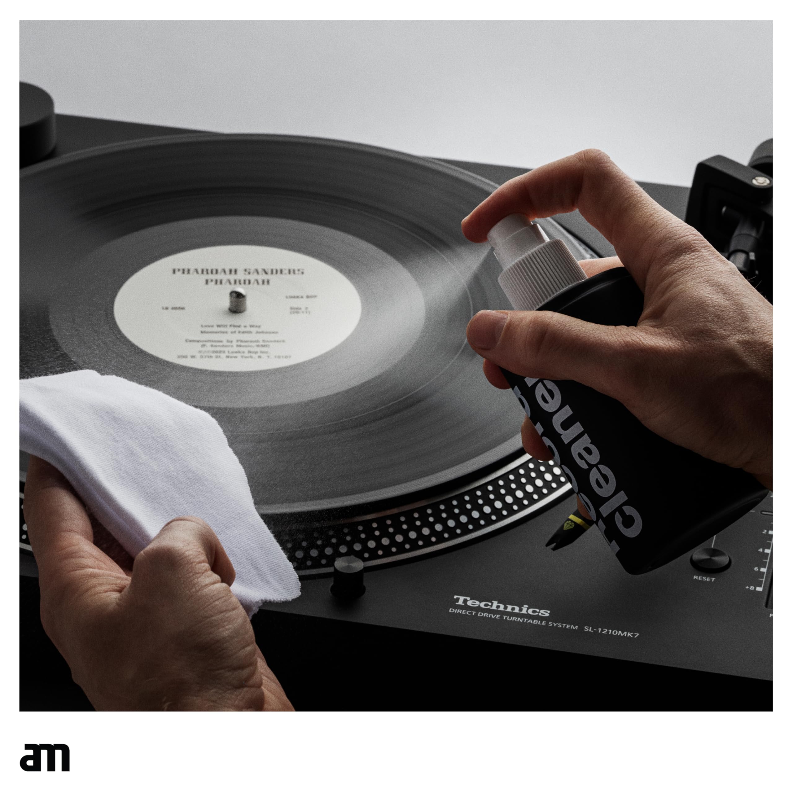 AM Clean Sound Vinyl Record Cleaner (200ml) - płyn do skutecznego czyszczenia płyt - środek czyszczący i antystatyczna ściereczka do delikatnej pielęgnacji płyt winylowych LP