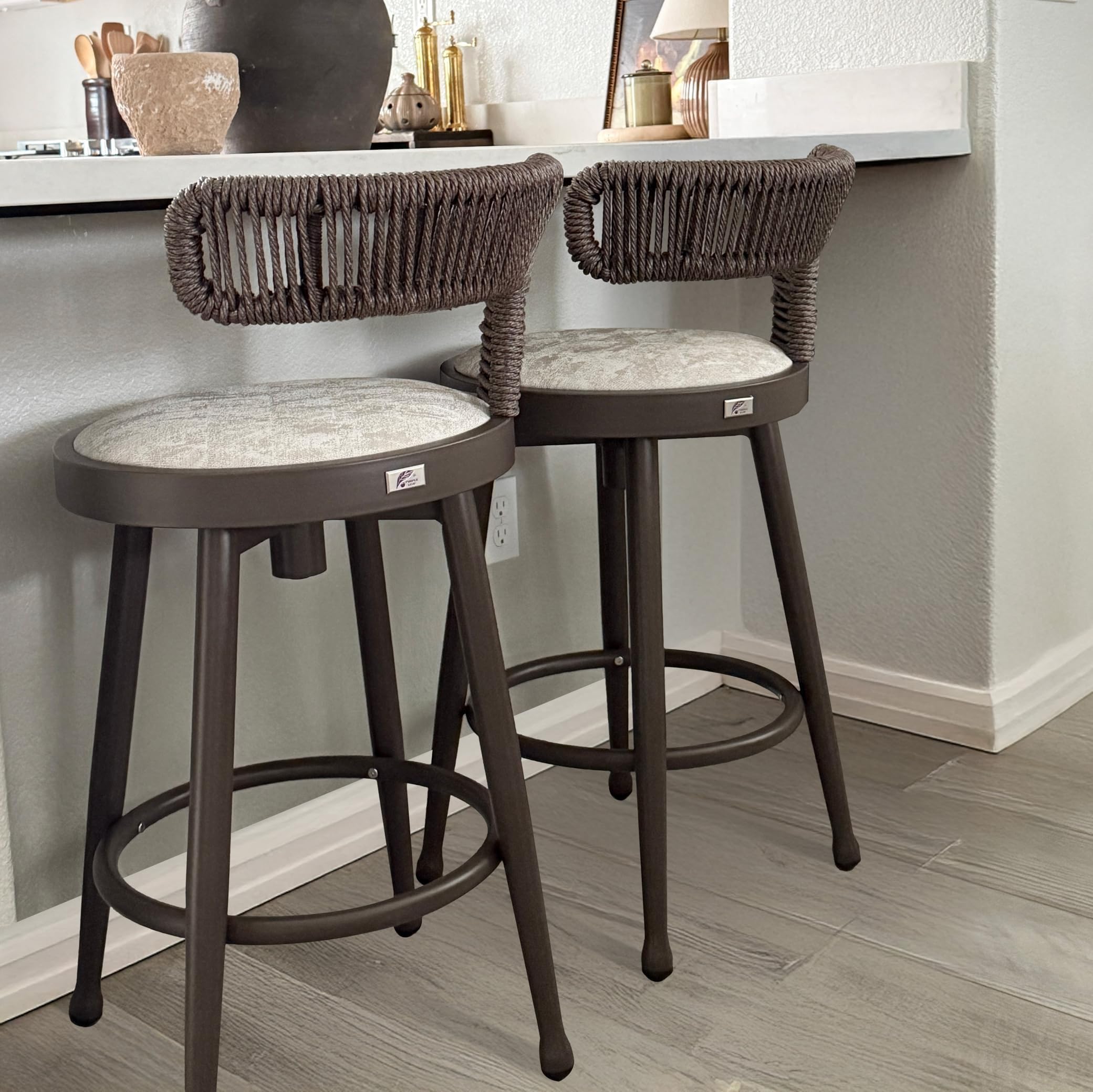 未使用ADAWAS ポンチョ グレー・ブラウン フリー Amazon.com : PURPLE LEAF Outdoor Swivel Counter Height Bar Stools