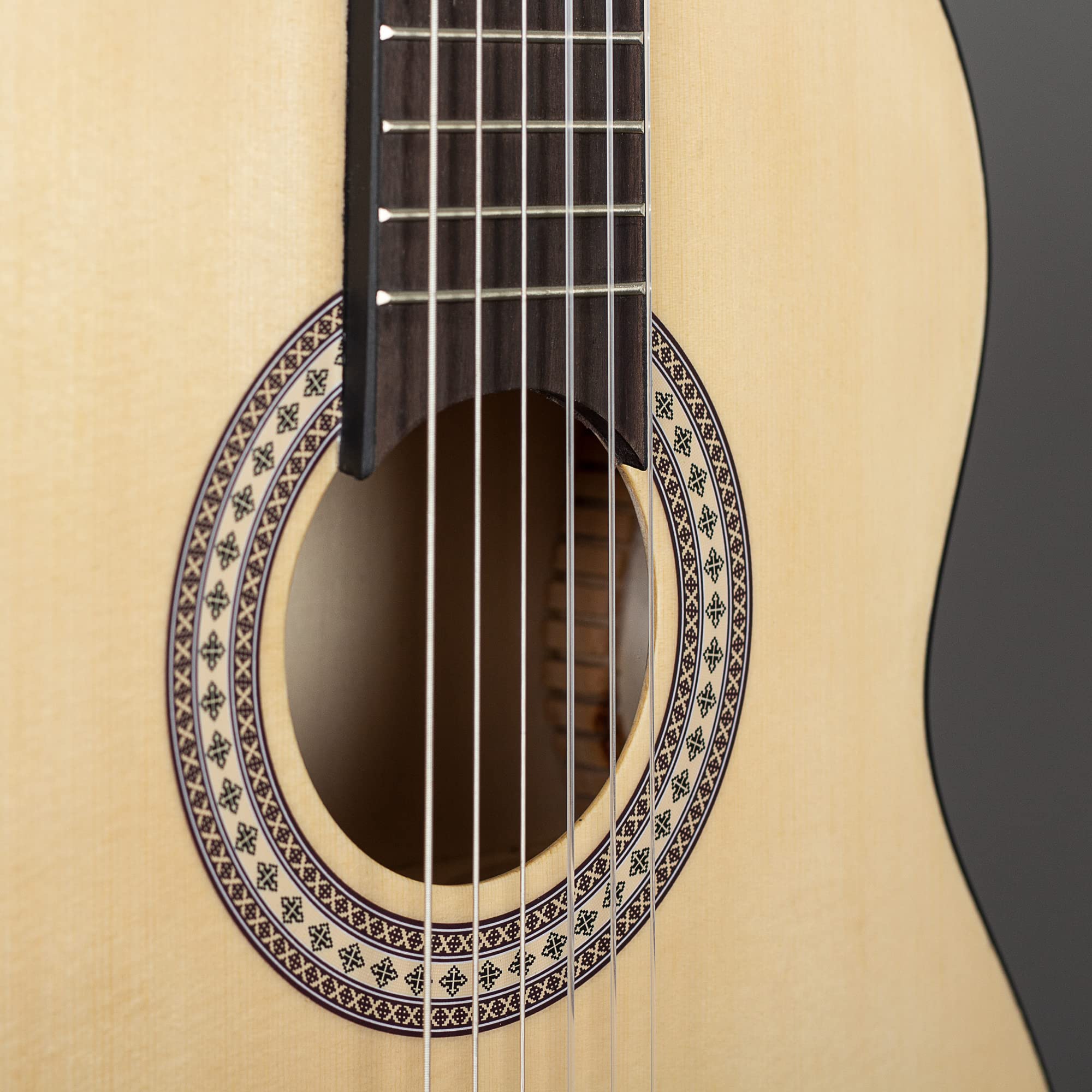 Student Series - Guitarra de concierto (tamaño 1/2, incluye funda y 3 púas)
