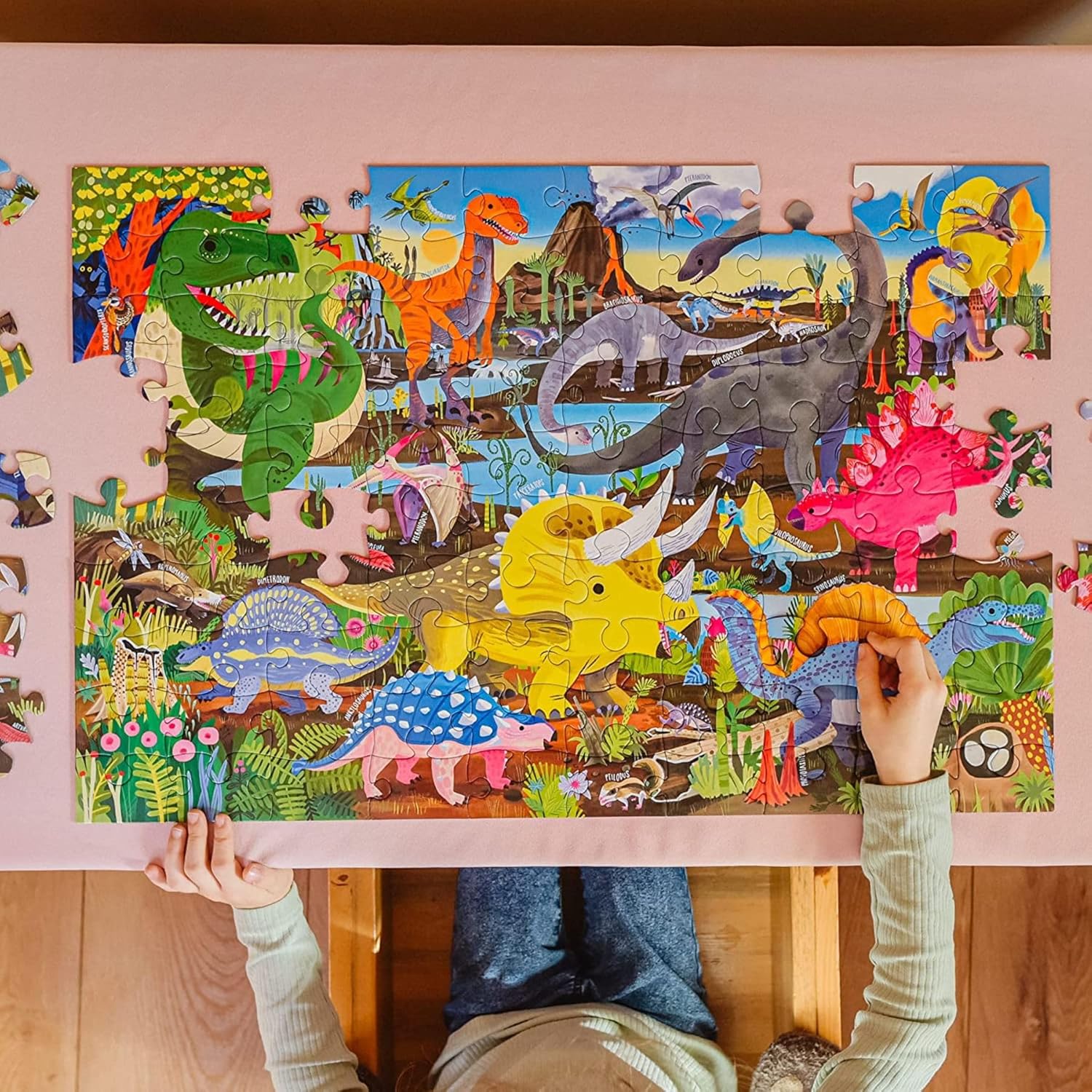 eeBoo 100 Piece Puzzle for Kids - Land of Dinosaurs Children's Puzzle Prehistoric, Large Pieces for Small Hands to Develop Motor Skills