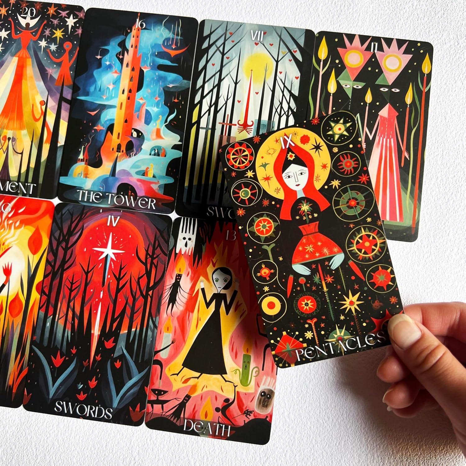 Wonderland Tarot Deck, Tarot Cards for Beginners Fortune Telling Cards, Vibrant and Various, 4.72 inches x 2.75 inches - Image 4