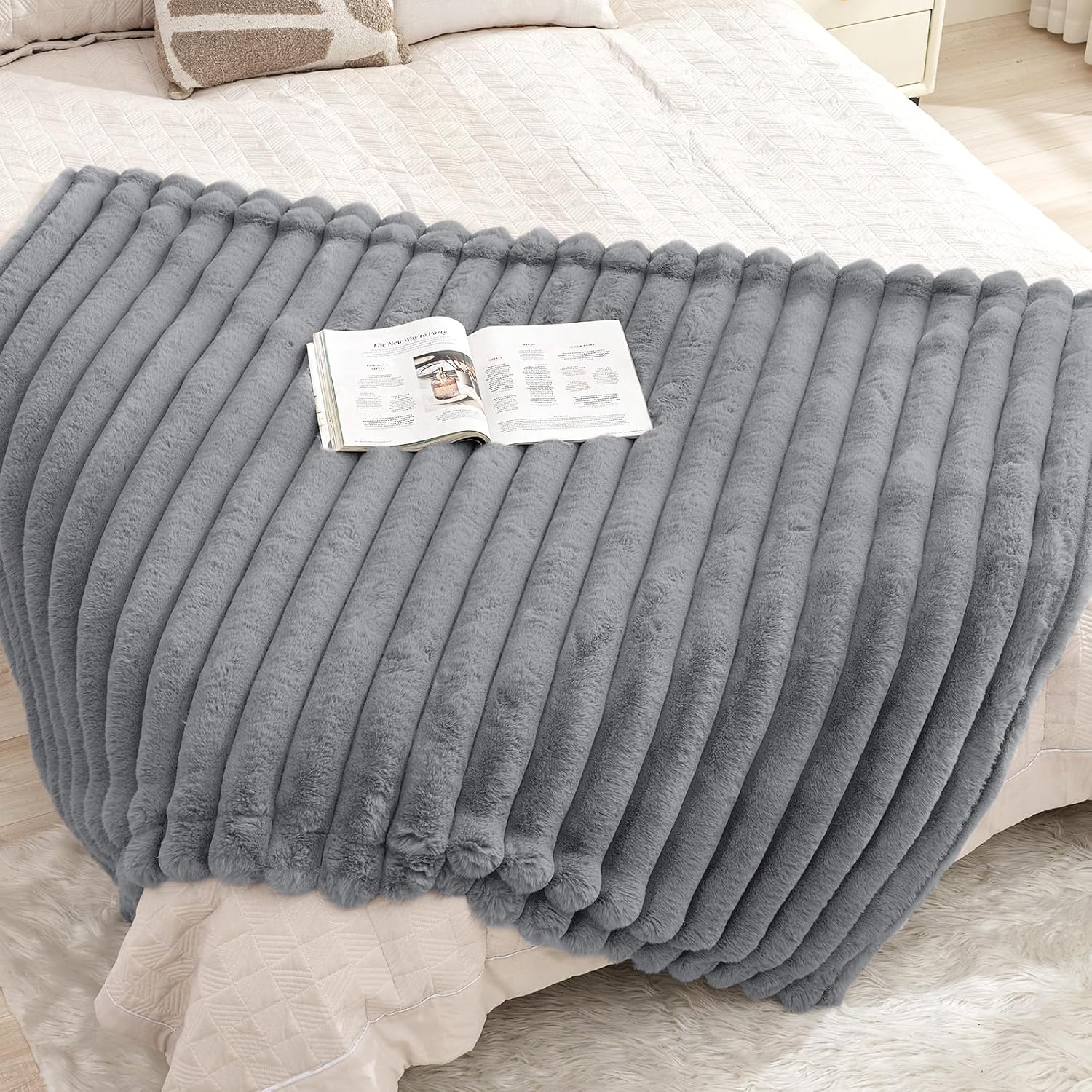 Faux Fur Throw Blanket for Couch, 850GSM Cozy Soft Plush Thick Striped Luxury Blanket for Sofa Living Room Bedroom,50 * 60 Inches, Grey - Image 6