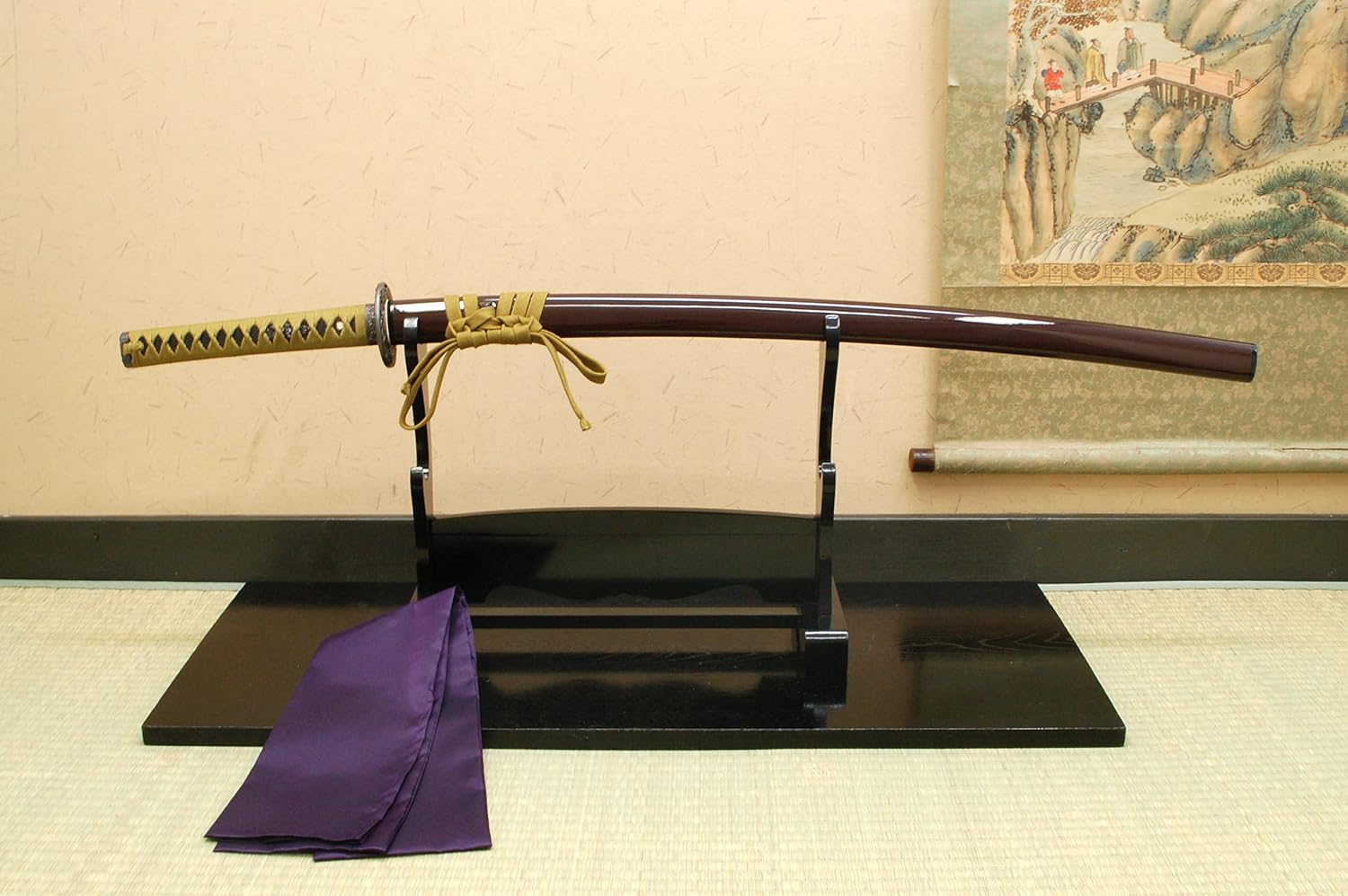 ビルマ翡翠精細彫刻「蓮葉元寳霊芝獅子」(A貨保証)(整理番号:AJ09