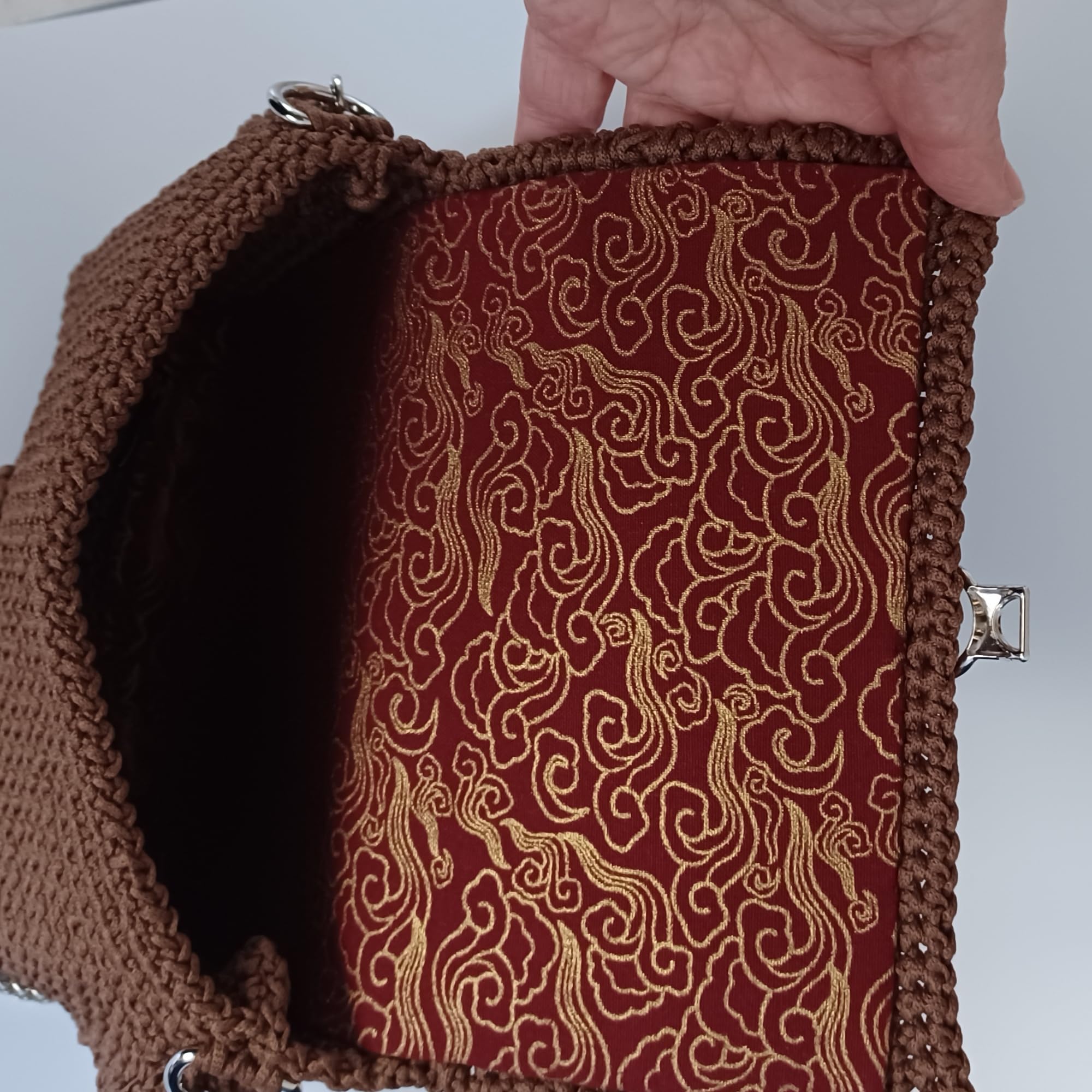 Generico Borsa a Tracolla Uncinetto Fatta a Mano, Marrone Moka, Cordino Italiano, con tracolla 120 cm, 25x17x6 cm