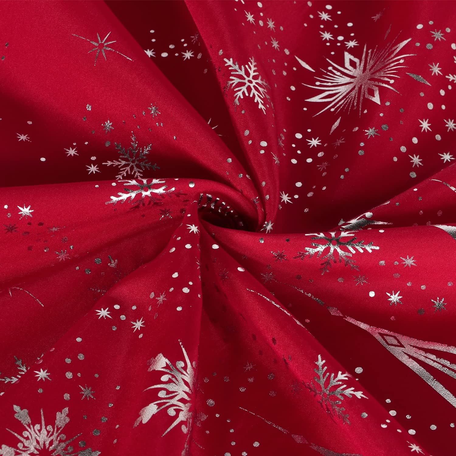 LUSHVIDA Christmas Rectangle Table Cloth – Washable Water Resistance Holiday Microfiber Tablecloth Decorative Table Cover for Banquet Party Kitchen Dining Room, 60 x 120 Inch