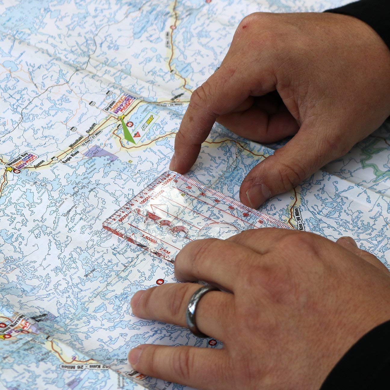 Map Ruler Mirror Scale Navigation Compass – Military Folding Pocket Compass with Hanging Buckle – Aluminium Alloy Survival Compass for Scouts, Camping, Hiking, Hunting & Outdoor Navigation