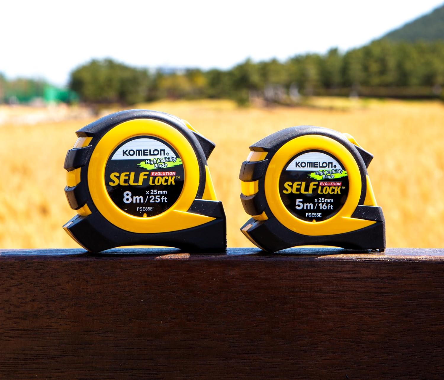 Komelon PSE55E 5M/16' Metric Self-Lock Tape Measure, Yellow/Black