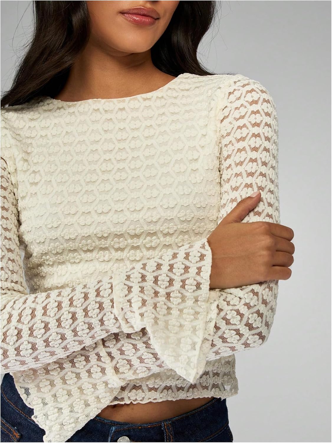 Women's Lace Sheer Mesh Crop Tops Crewneck Bell Sleeve T Shirts Elegant Fall Going Out Tops - Image 4