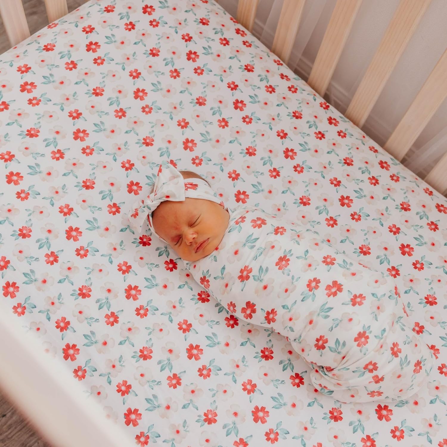 Noel Premium Crib Sheet