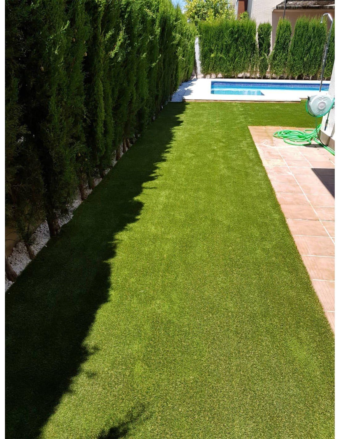 Jardin202 - Césped Artificial Valencia Premium 30mm - Rollos | Modelo Acolchado, Confortable y Resistente | Rollo: 2x10 Metros -