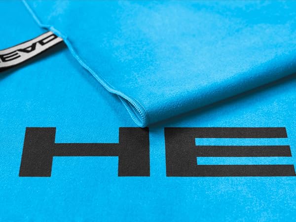 HEAD Active - Asciugamano Microfibra con Elastico, Asciugamano Palestra Leggero Rapida Asciugatura, Valido come Telo Multiuso - Asciugamani Bagno Assorbente Salvaspazio da Viaggio 60x110, Uniform Blue - 3