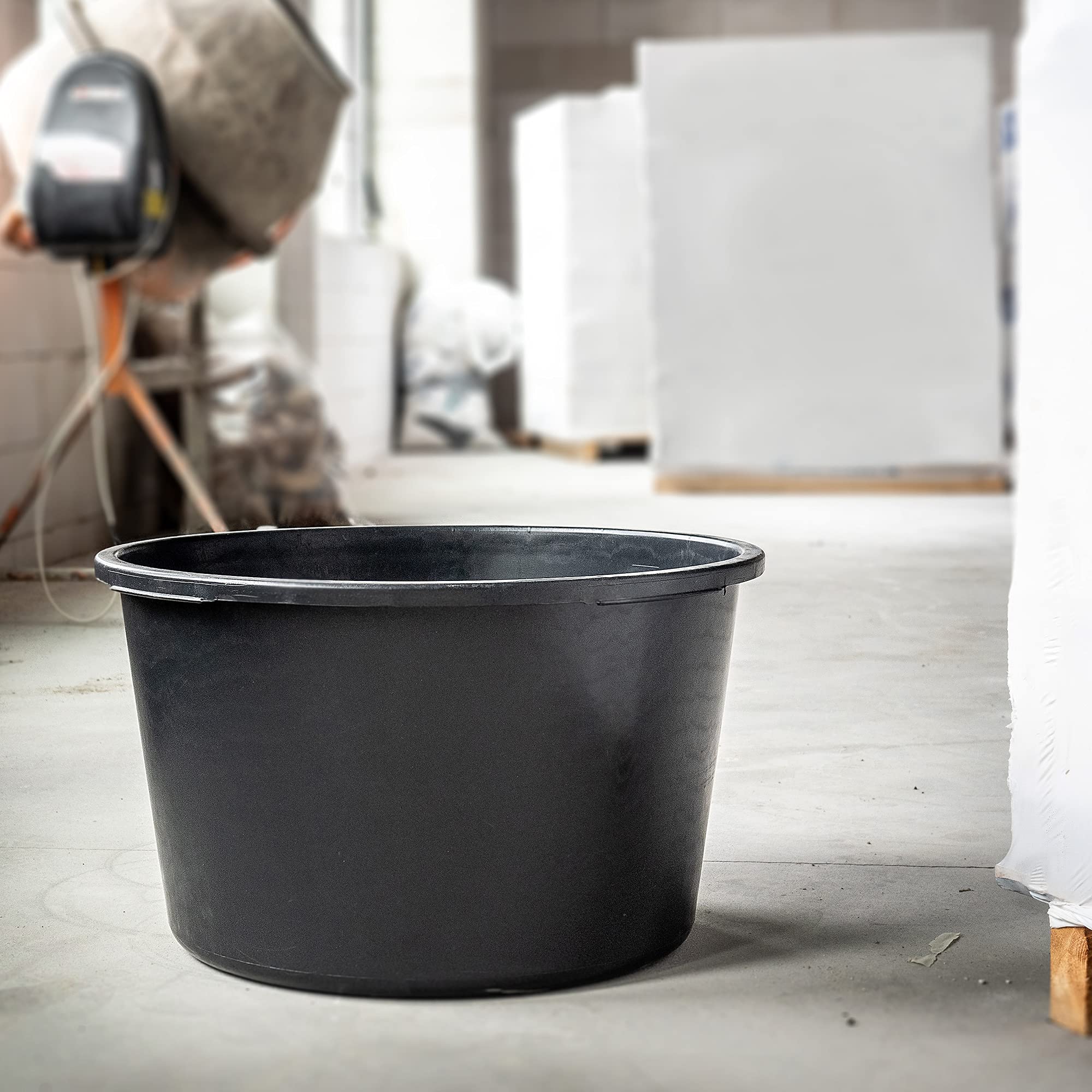 KADAX Bac à Mortier Rond en Plastique, Grand Seau de Chantier avec Poignées, Auge de Maçon, Idéal pour Les Travaux de Construction et de Bricolage (Noir, 90L)